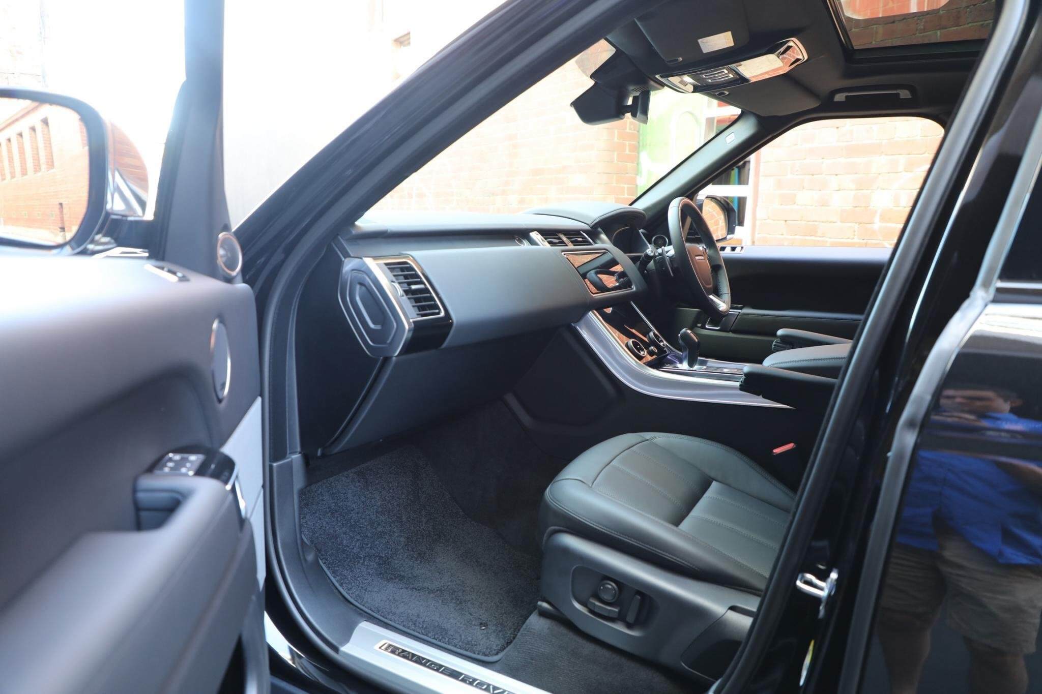  Land Rover Range Rover Sport HSE Dynamic 