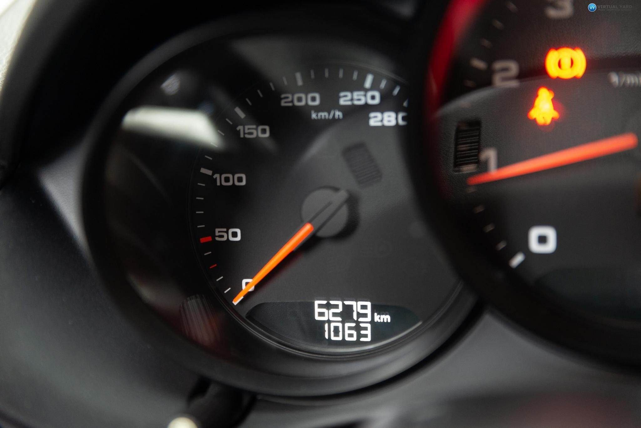 2017 Porsche 718 982 Boxster Convertible 2dr PDK 7sp 2.0T [MY17] 