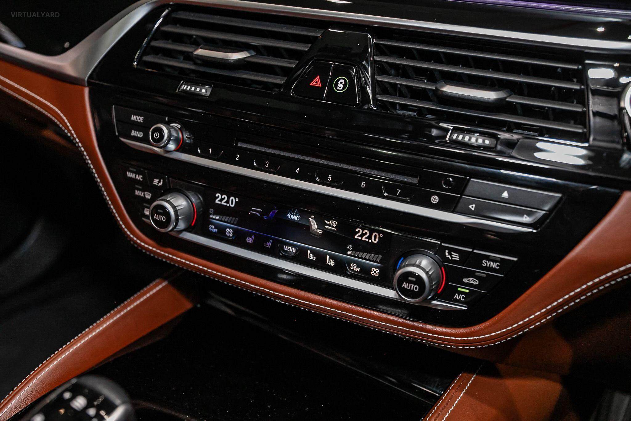 2018 BMW M5 F90 Launch Edition Sedan 4dr M Steptronic 8sp M xDrive 4.4TT 