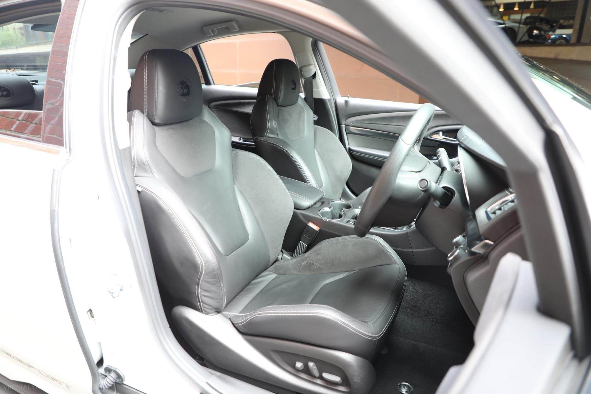 2015 Holden Special Vehicles Clubsport GEN-F2 R8 LSA Sedan 4dr Spts Manual 6.2SC 