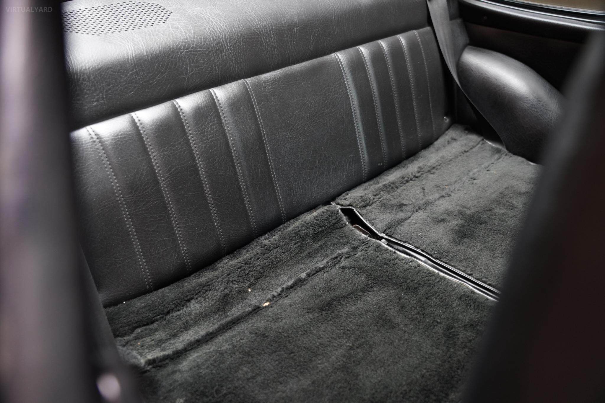 1977 Porsche 911 Carrera Coupe 2dr Man 5sp 3.0i 