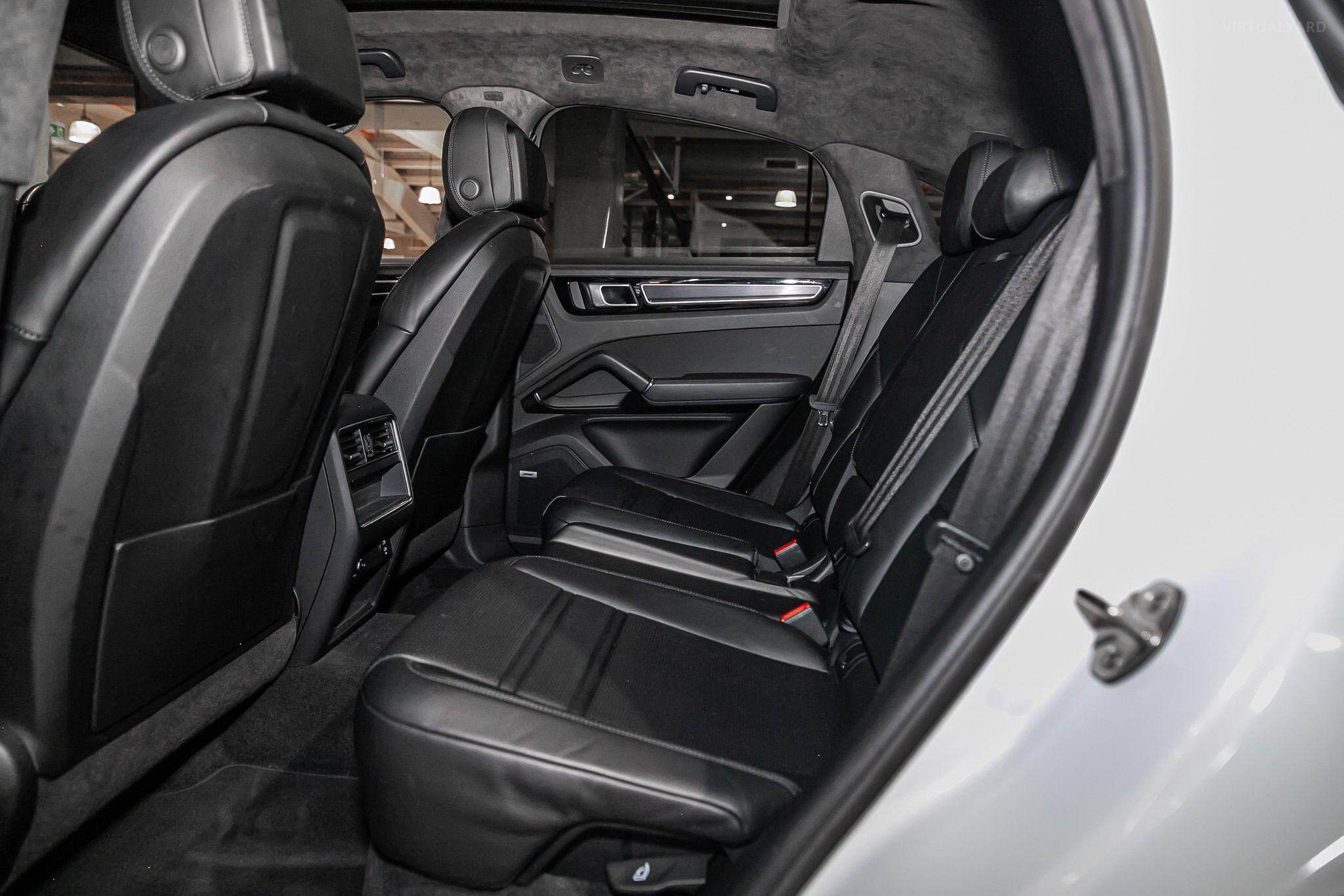 2022 Porsche Cayenne 9YB GTS Coupe 5dr Tiptronic 8sp 4x4 4.0TT [MY22] 