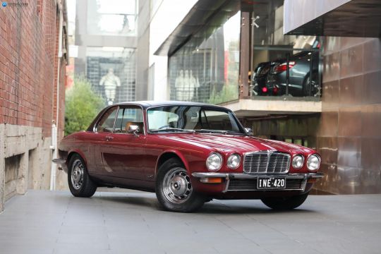 1975 Jaguar XJ6 Series 2 XJC 4.2 Coupe 