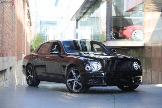 2018 Bentley Mulsanne Speed Design Series by Mulliner 