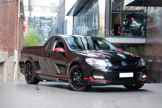 2017 Holden Ute VF II MY17 Magnum Ute Extended Cab 2dr Man 6sp 6.2i 