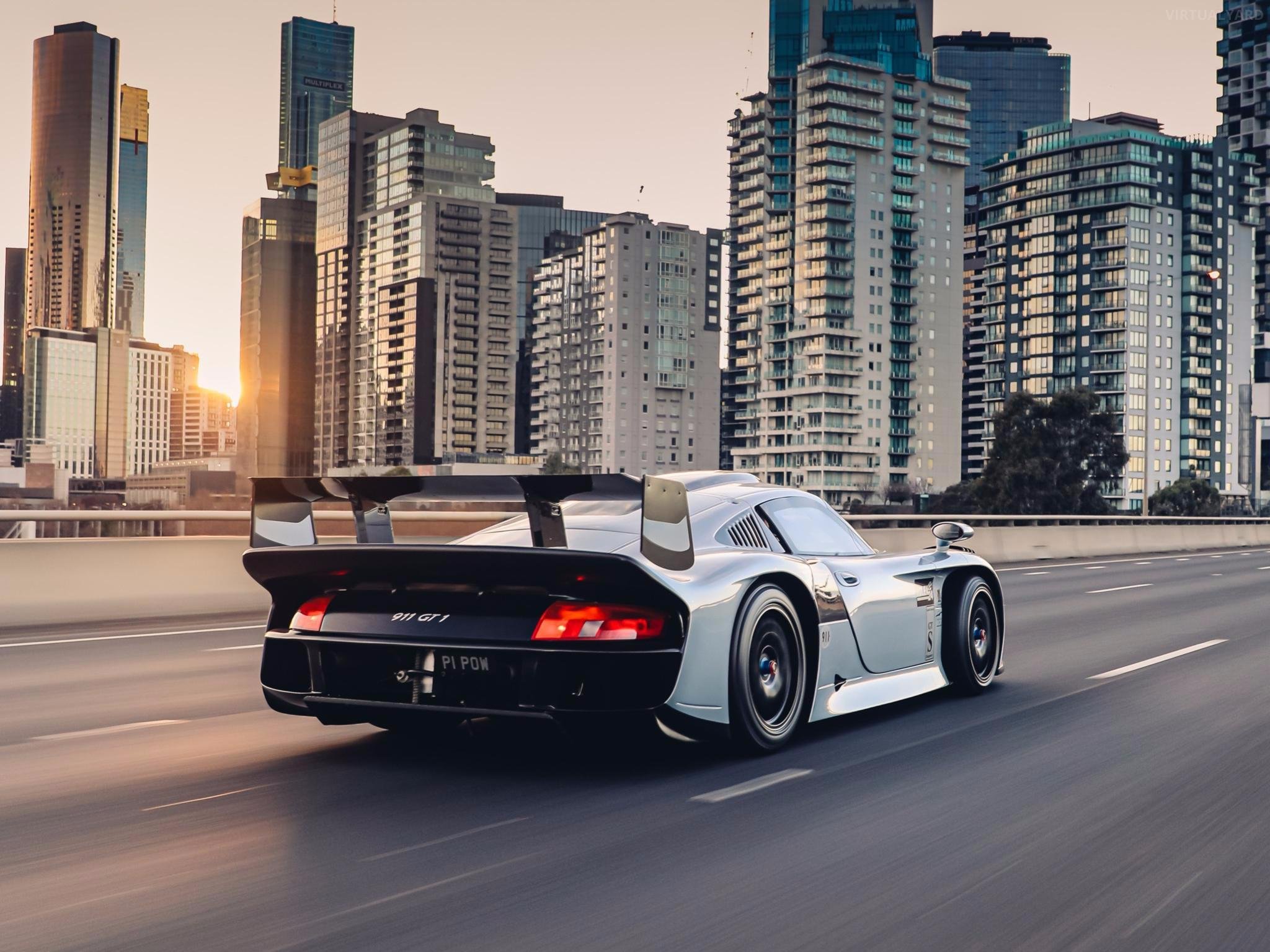 1997 Porsche 911 GT1 Evolution