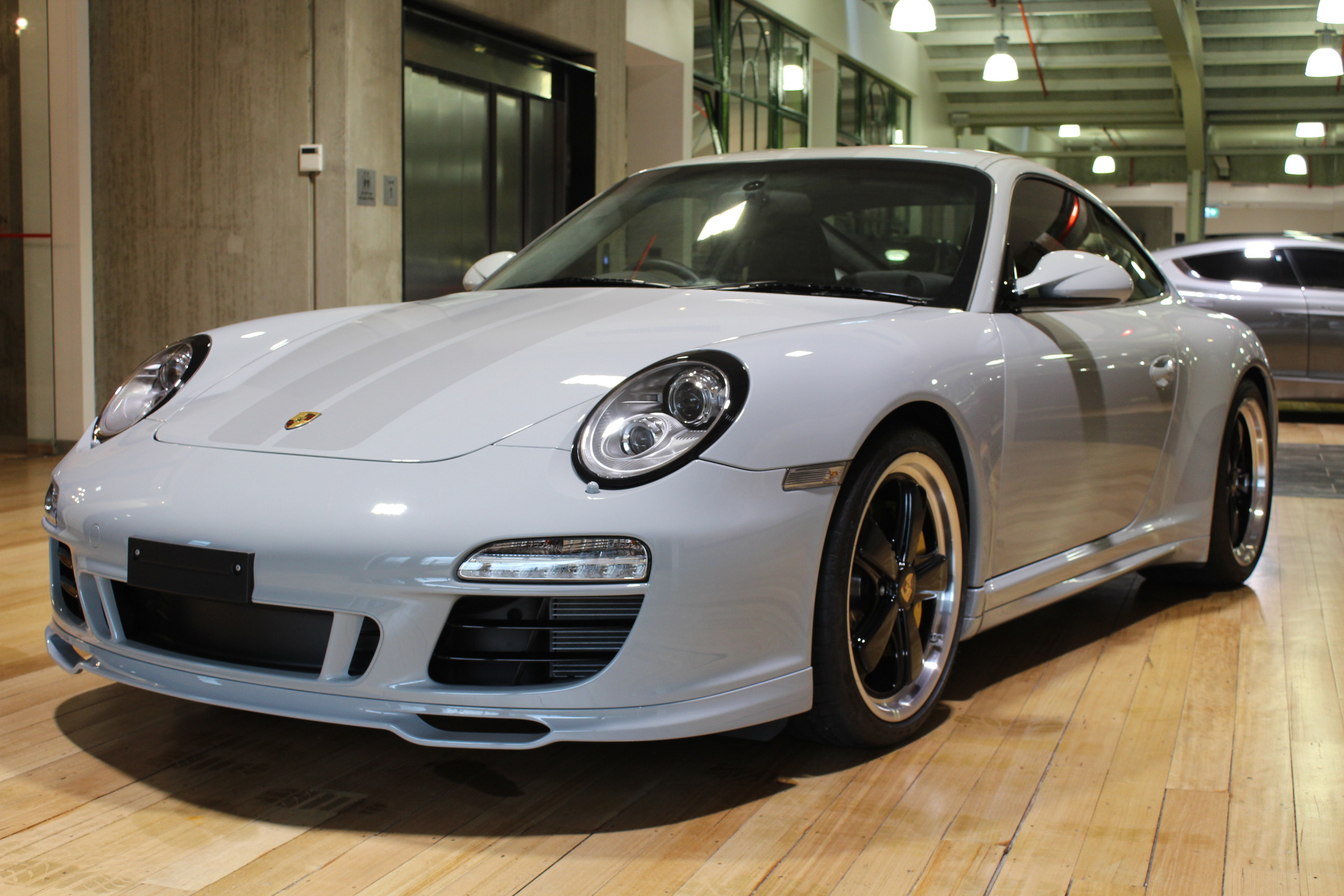 2010 Porsche 911/997 Series 2 Sport Classic