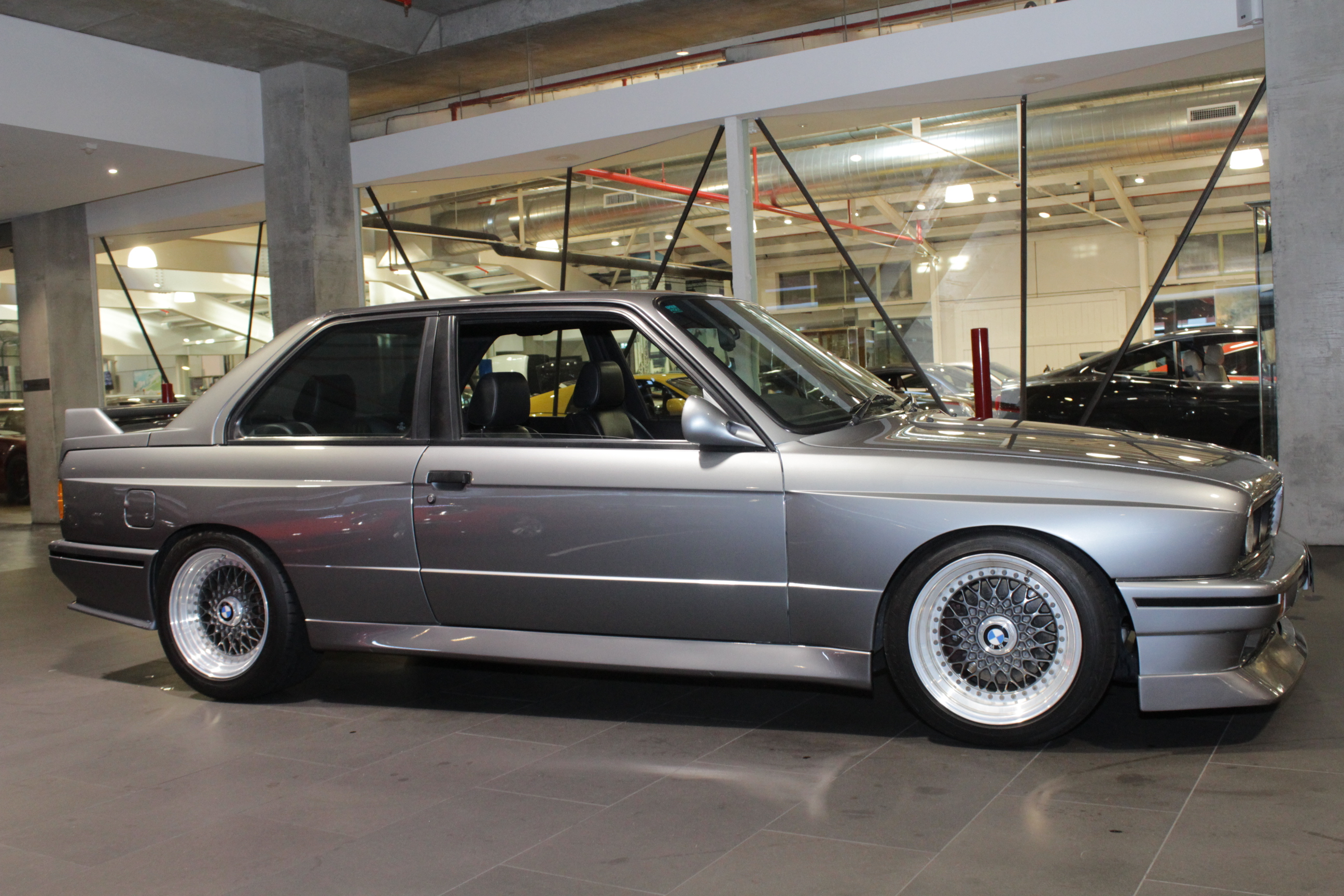 1988 BMW E30 M3 EVO 2