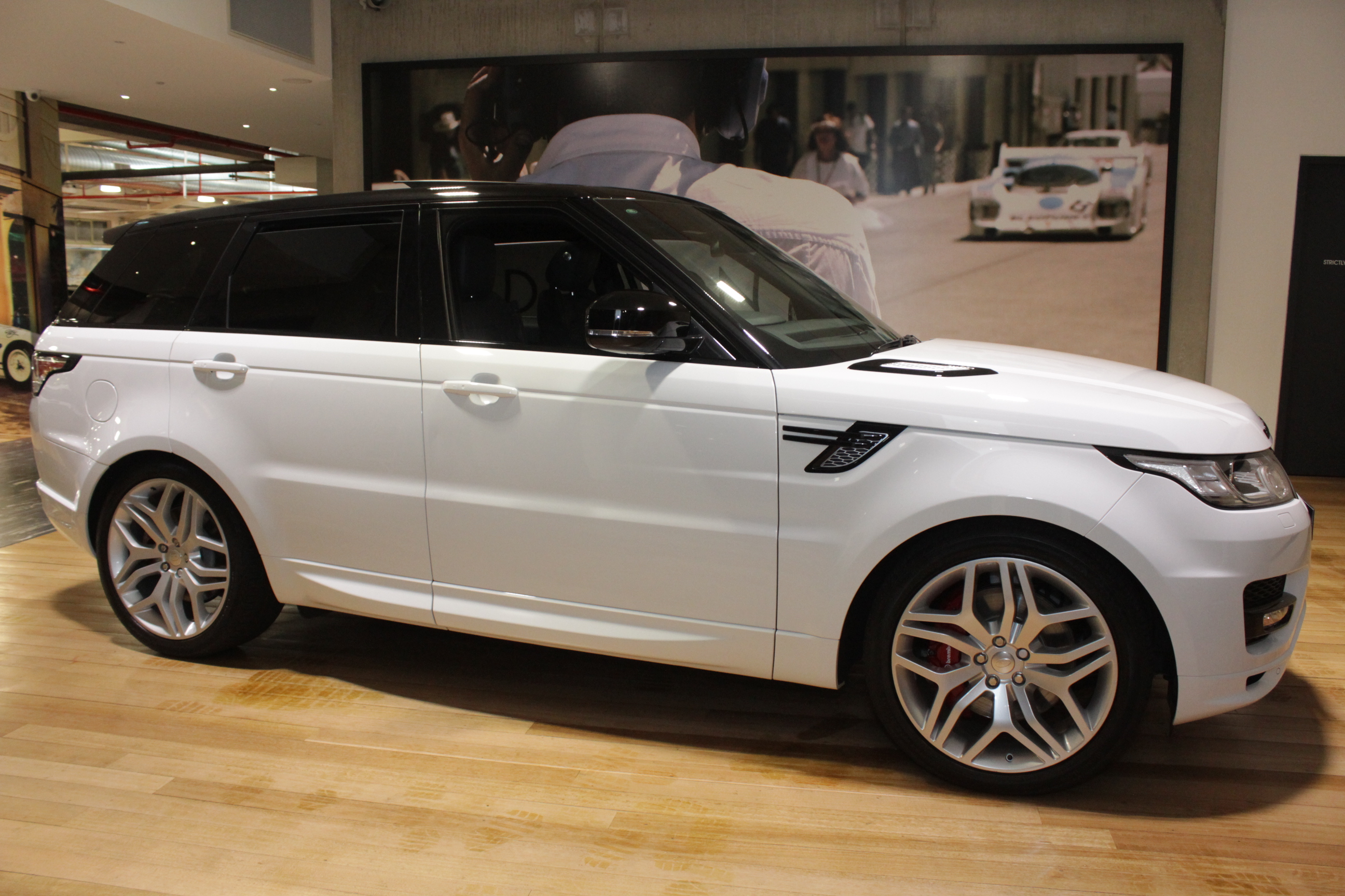 2015 Land Rover Range Rover Sport L494 V8SC Autobiography Dynamic Wagon ...