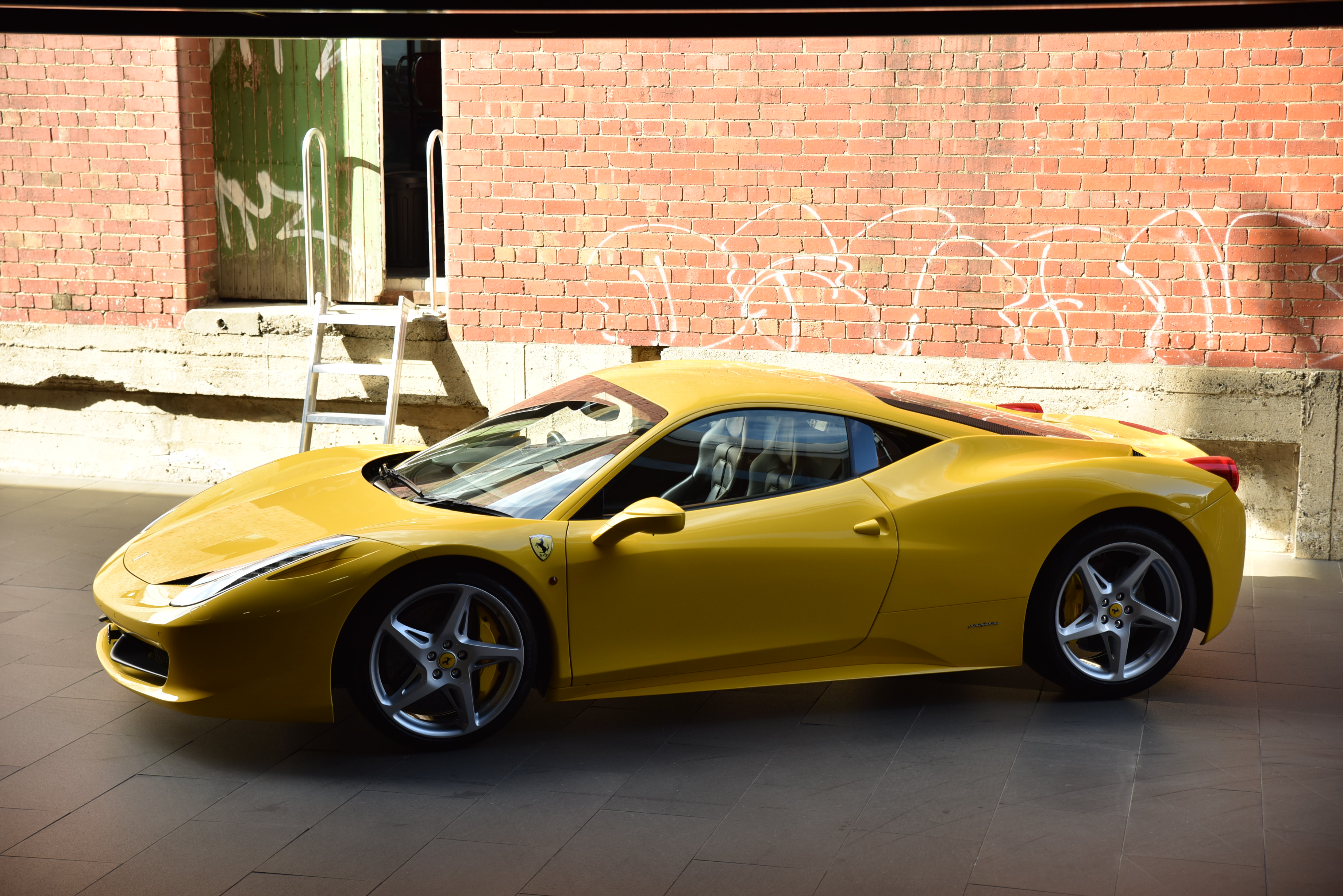 2010 Ferrari 458 Italia F142 Coupe 2dr DCT 7sp 4.5i [Rel. May]