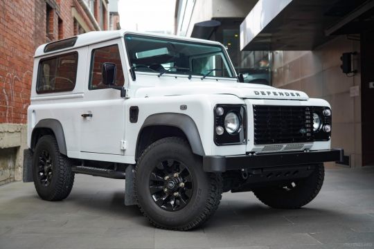 2015 Land Rover Defender 90 Wagon 3dr Man 6sp 4x4 2.2DT [MY15] 