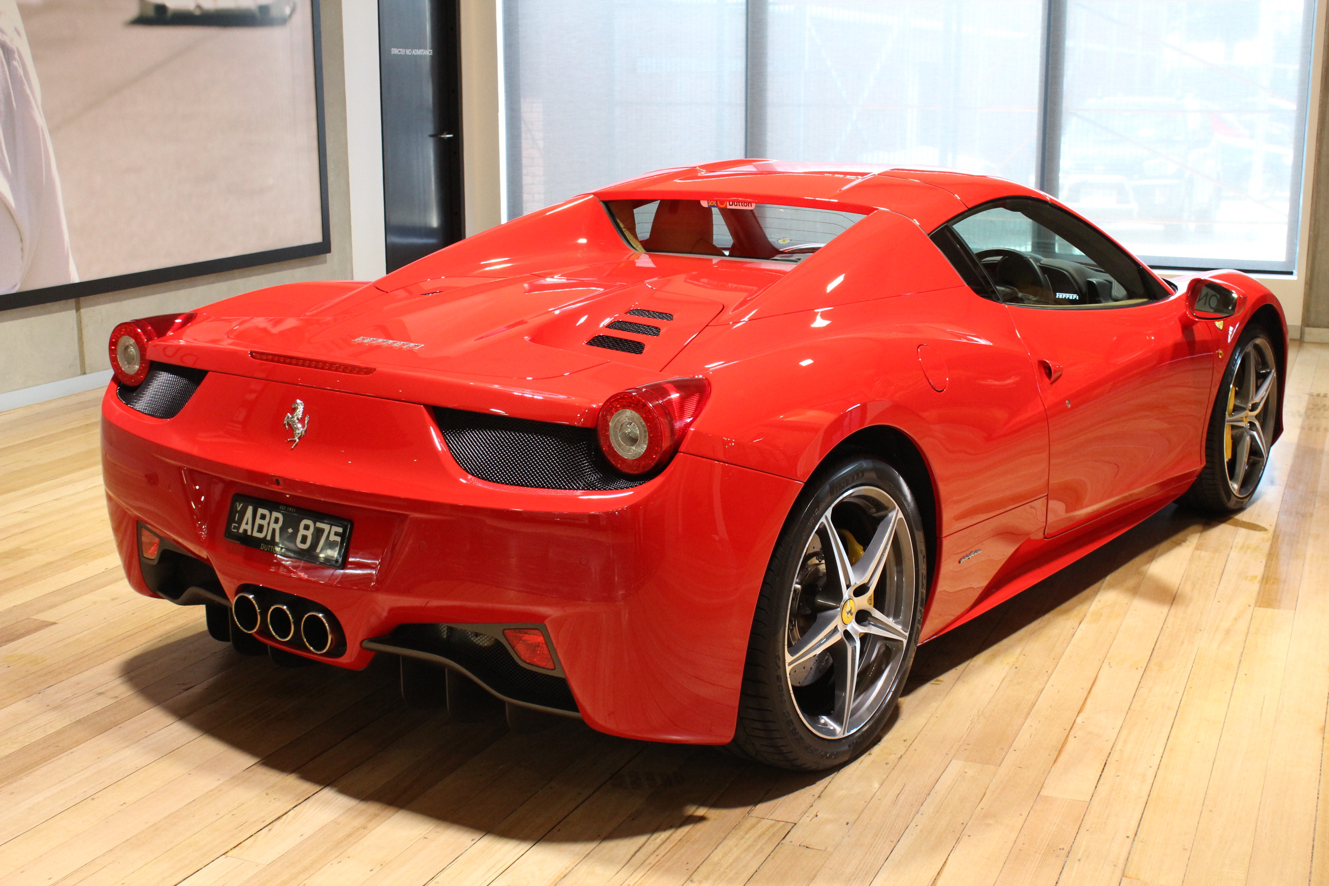 2012 Ferrari 458 Spider Convertible 2dr DCT 7sp 4.5i