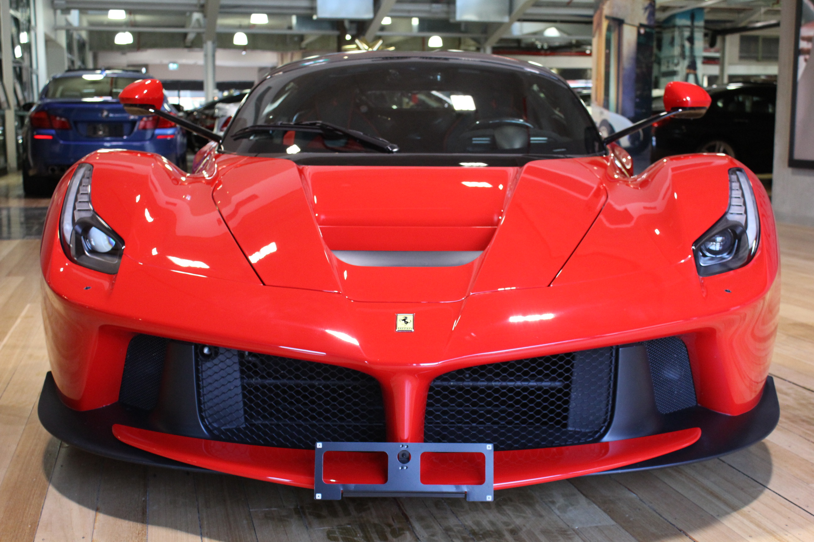 ferrari laferrari