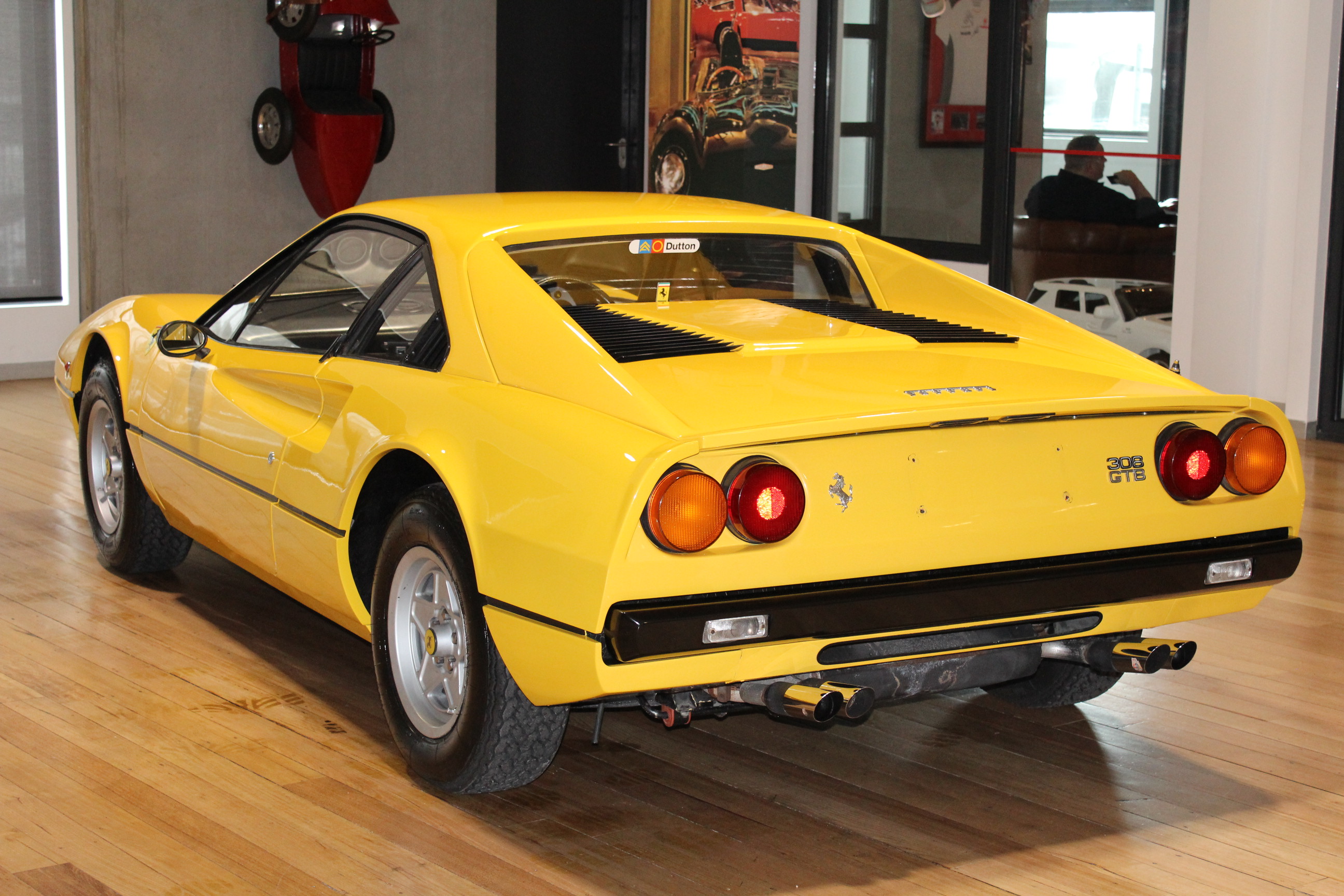 Ferrari 308 gtb vetroresina