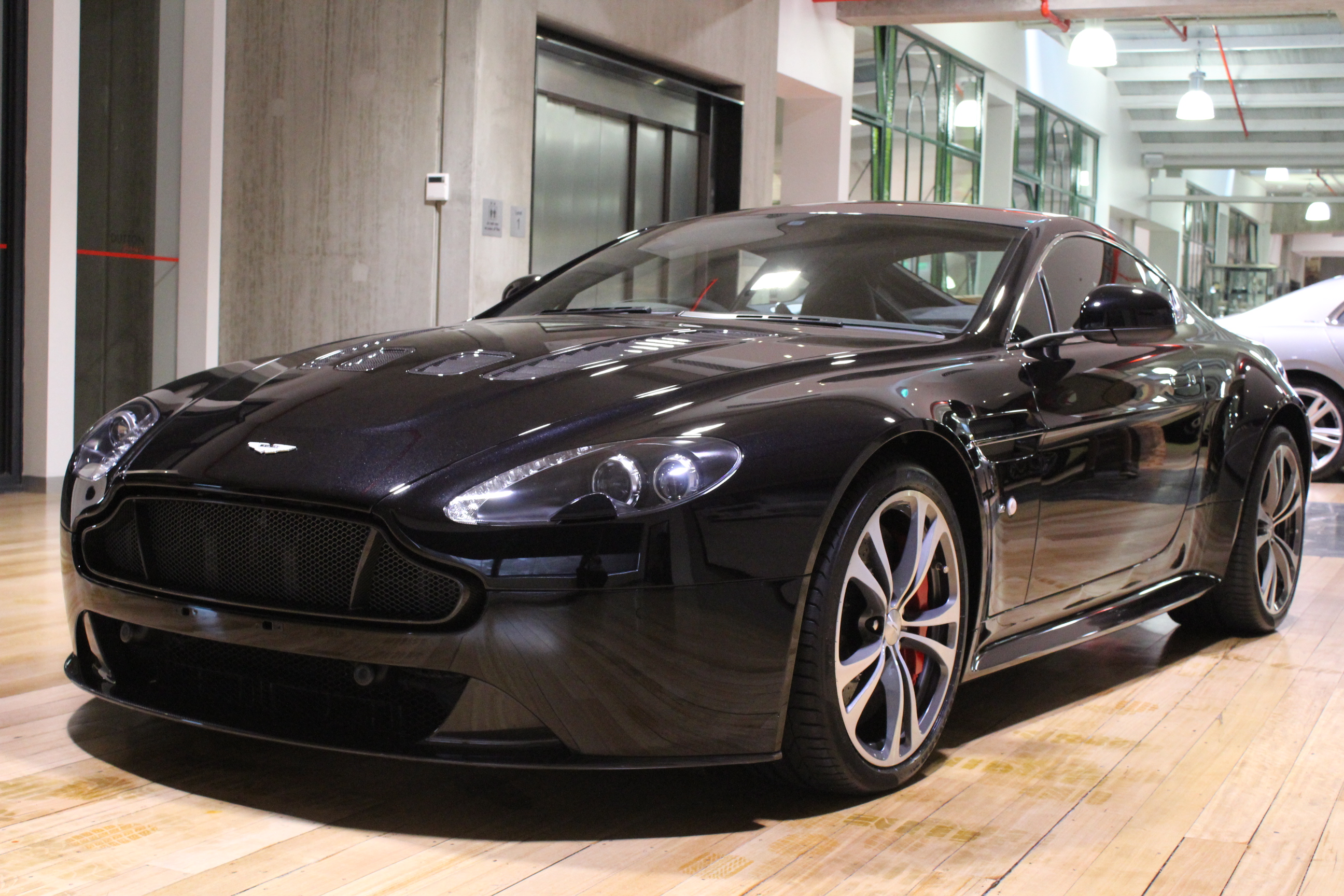 The Power And Elegance Of Aston Martin: The 2014 V12 Vantage S