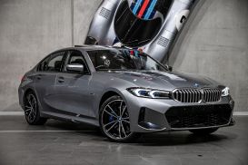 2022 BMW 330E  