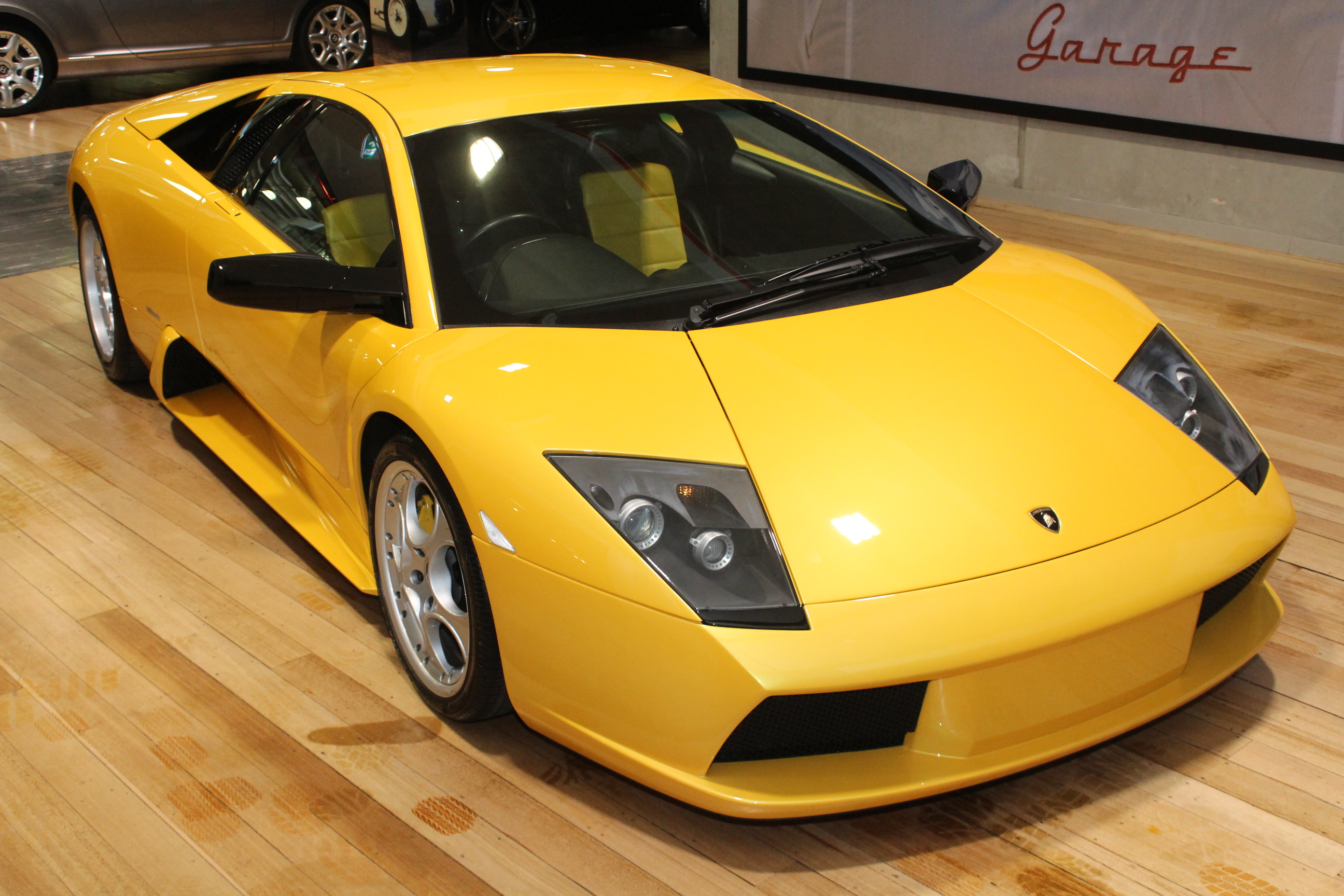 2003 Lamborghini Murcielago