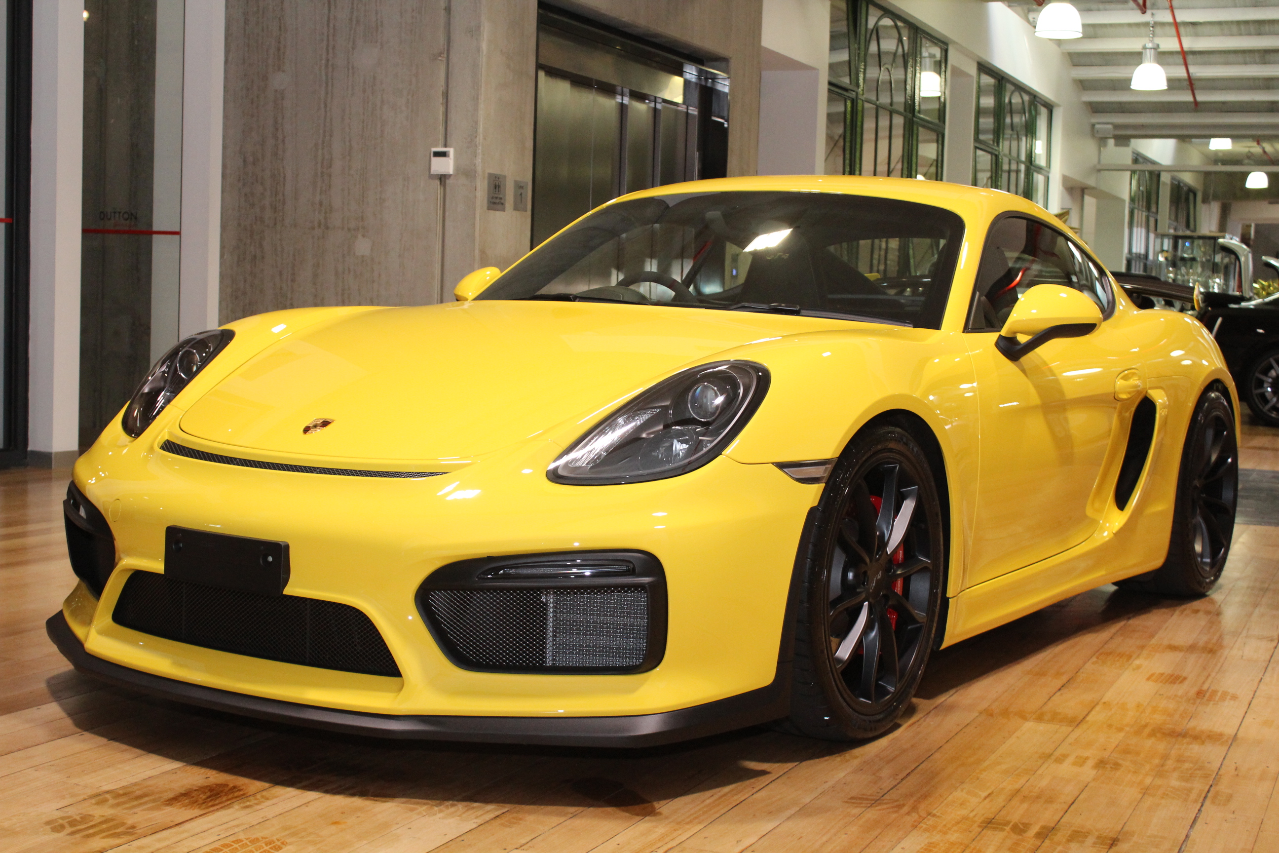 2015 Porsche Cayman 981 GT4 Coupe 2dr Man 6sp 3.8i