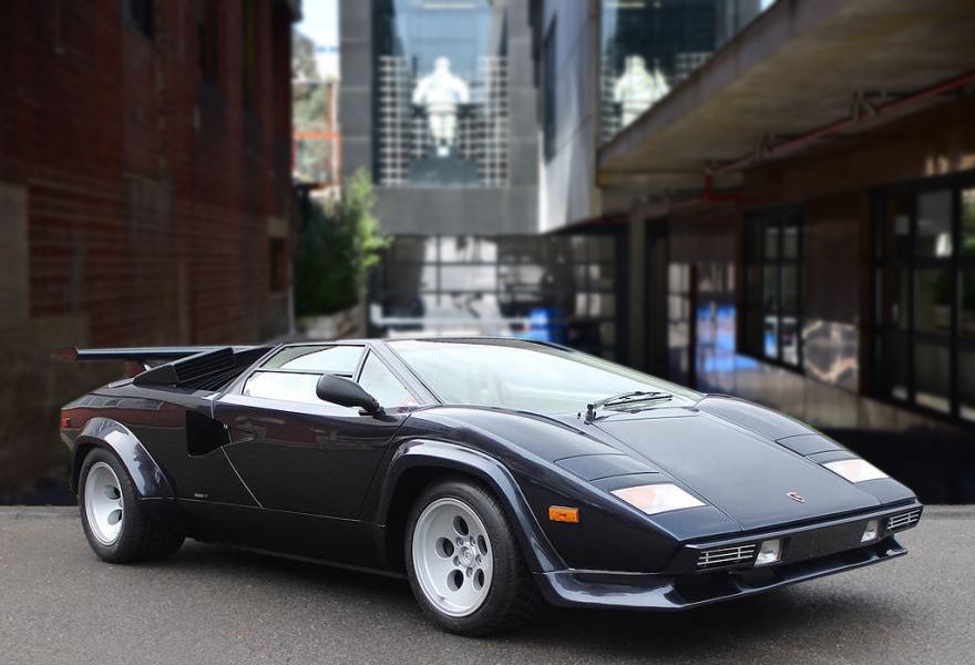 1983 LAMBORGHINI COUNTACH 5000 S COUPE LHD (CAR LOCATED IN UK)