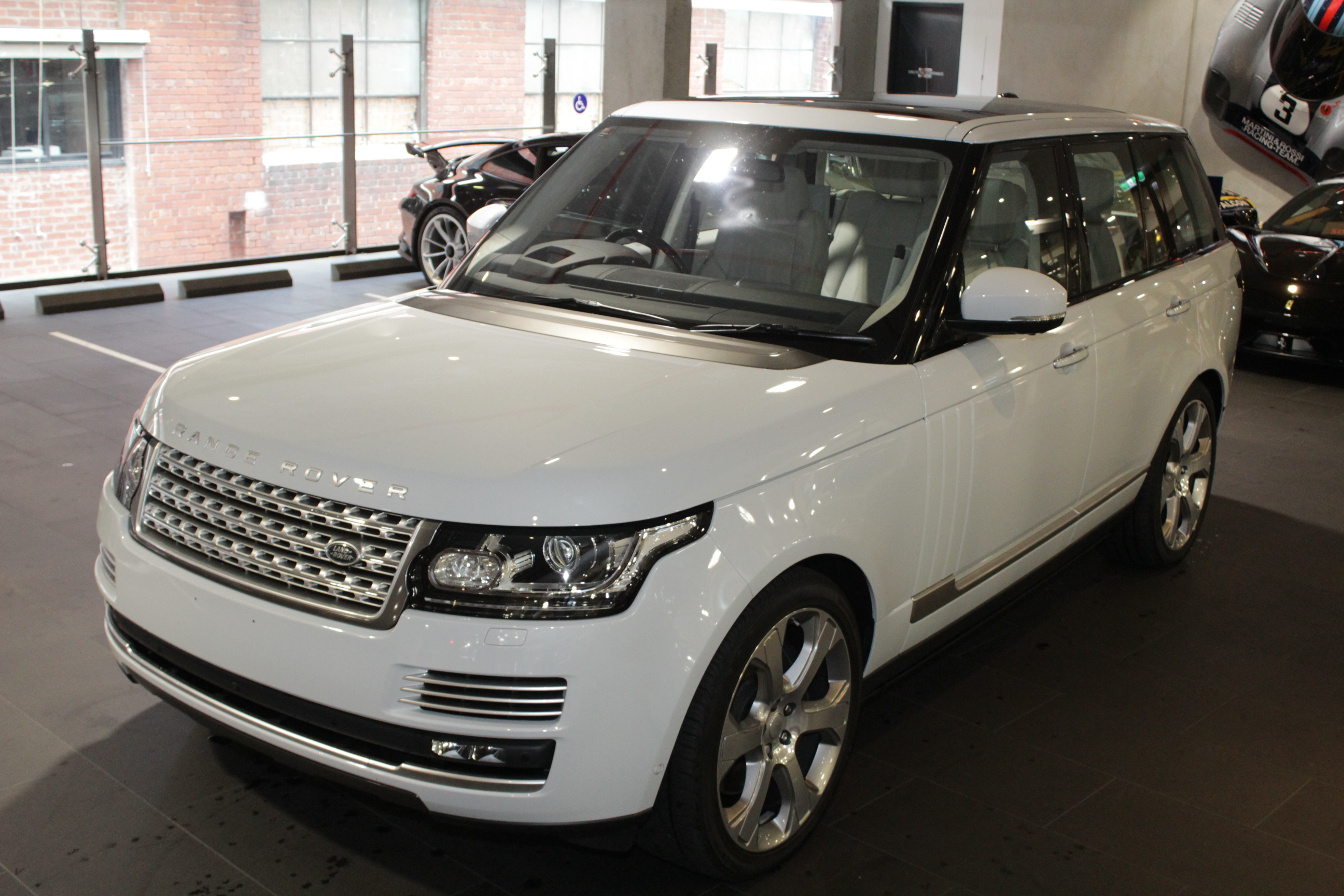 2016 Land Rover Range Rover L405 SDV8 Autobiography Wagon 5dr Spts Auto ...