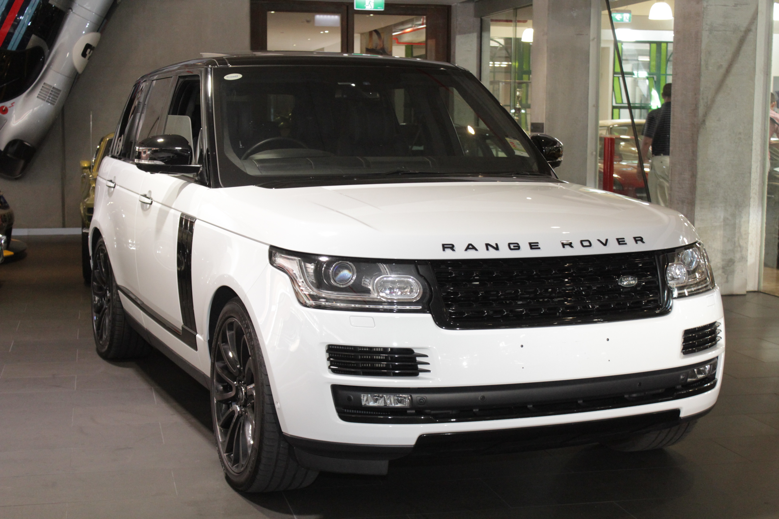 Range rover l405 рестайлинг