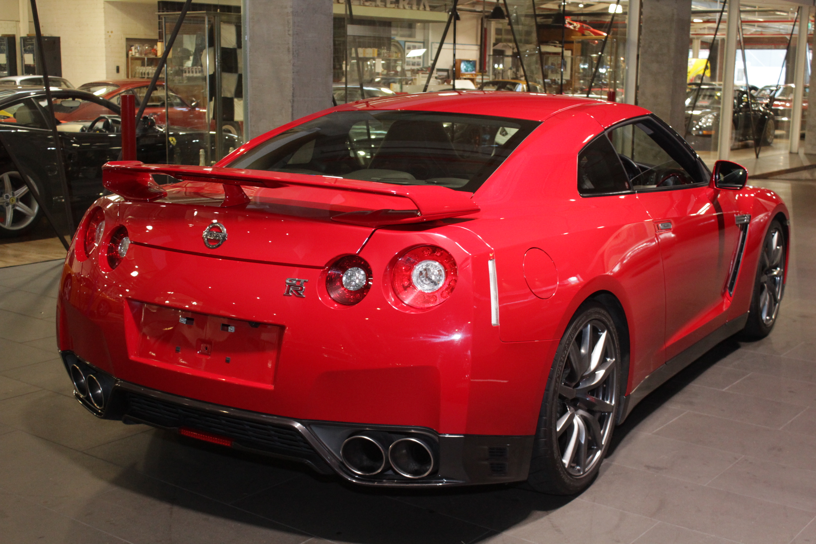 Nissan gtr r35 premium