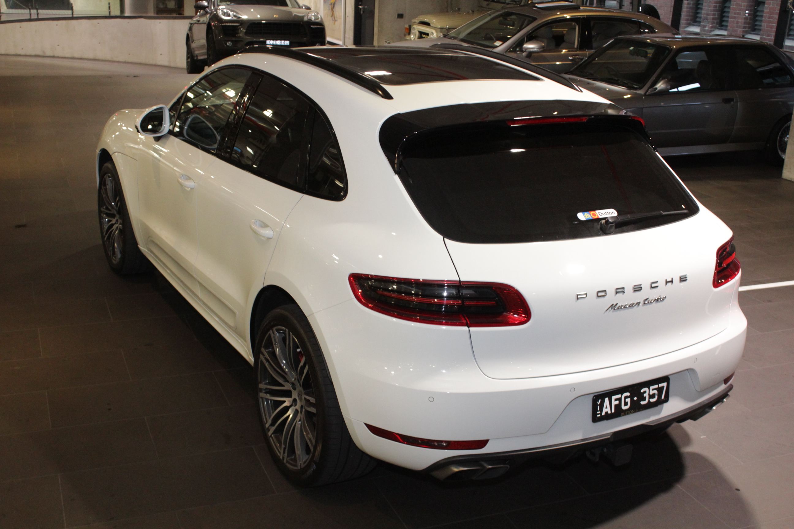 2015 Porsche Macan 95B Turbo Wagon 5dr PDK 7sp AWD 3.6TT [MY15]