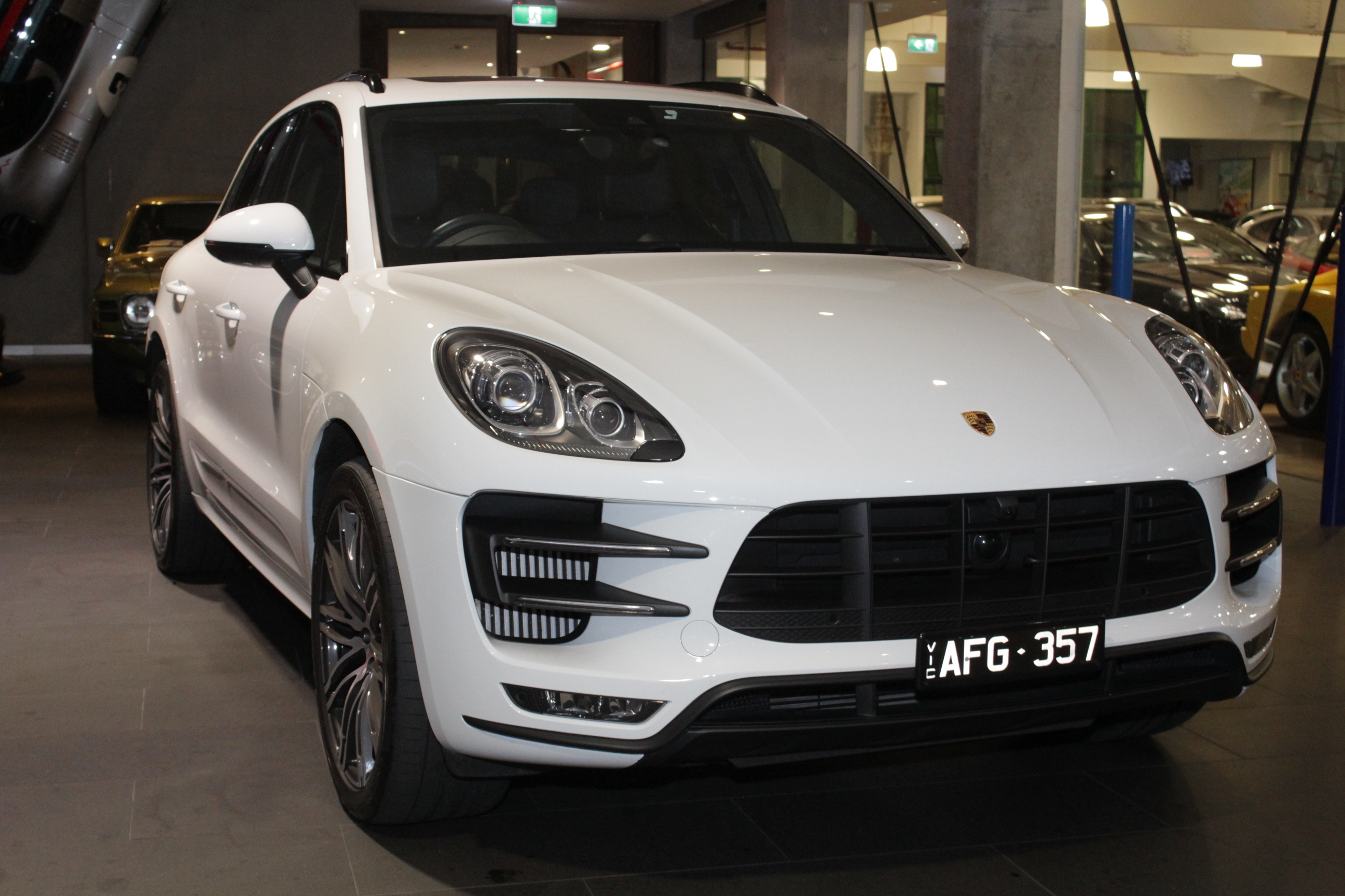 2015 Porsche Macan 95B Turbo Wagon 5dr PDK 7sp AWD 3.6TT [MY15]