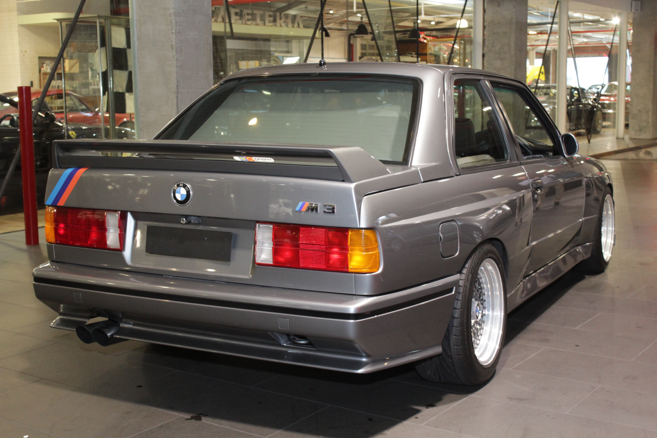 1988 BMW E30 M3 EVO 2