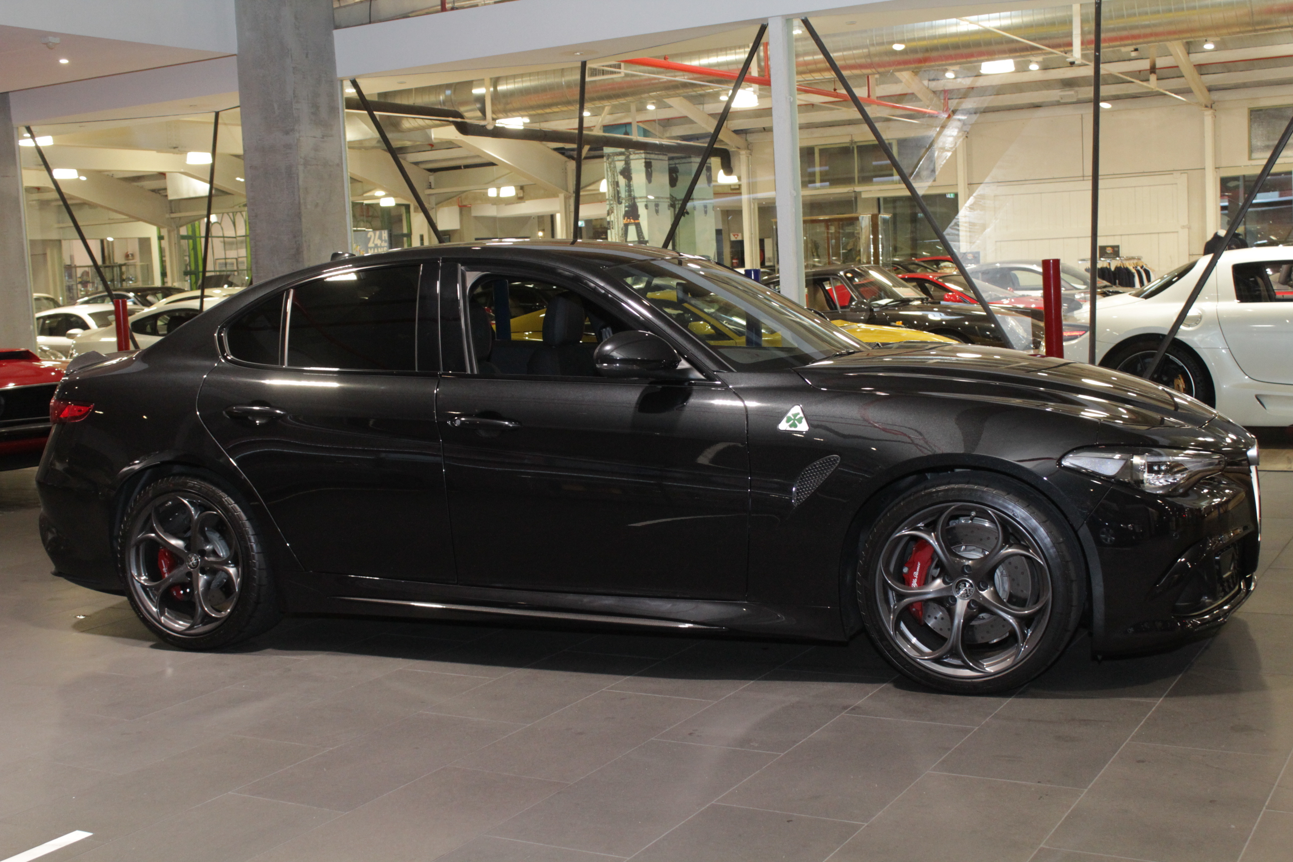 2017 Alfa Romeo Giulia Quadrifoglio Sedan 4dr Spts Auto