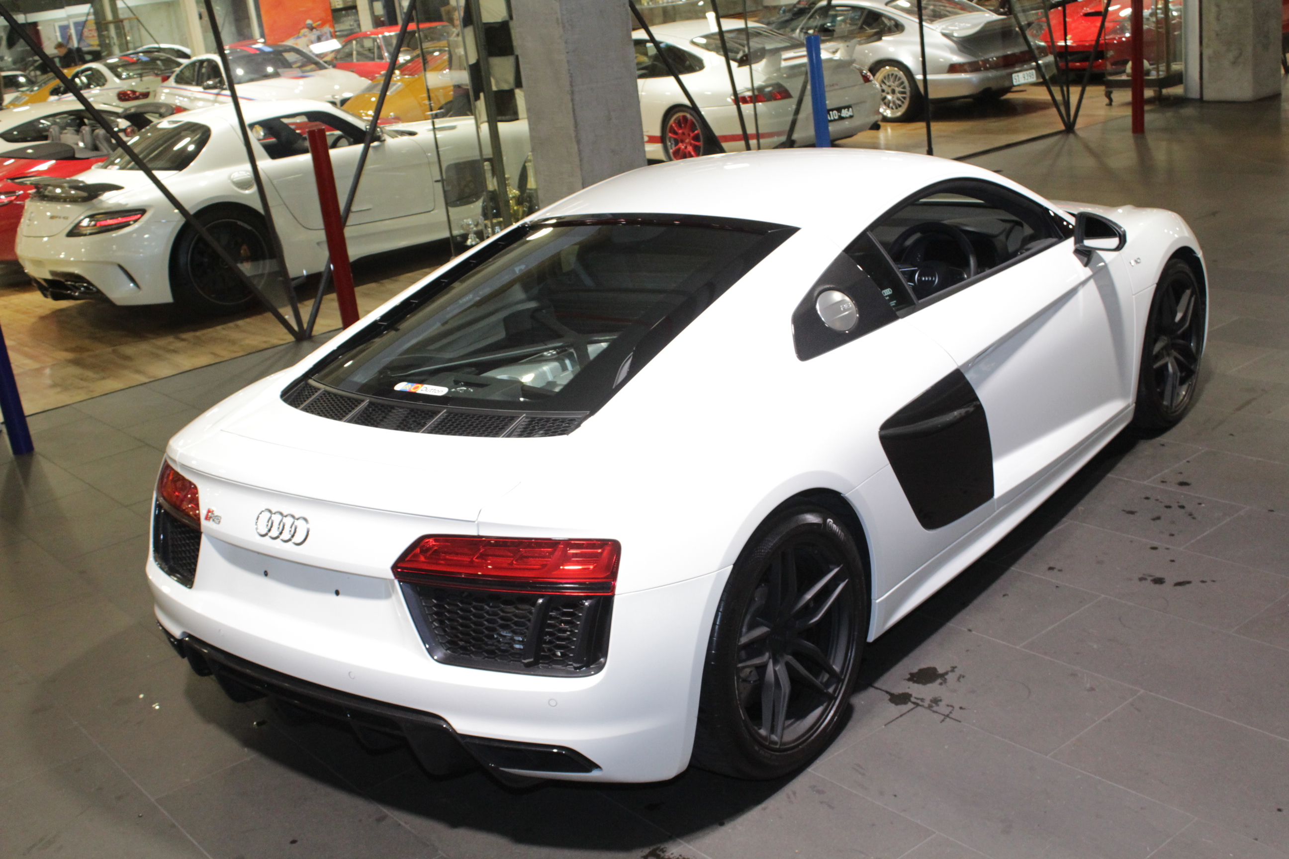 Audi r8 type 4s