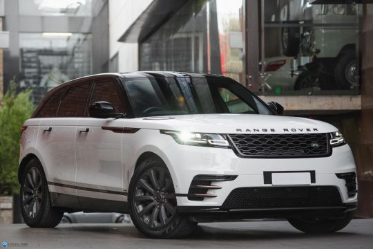 Range rover velar l560