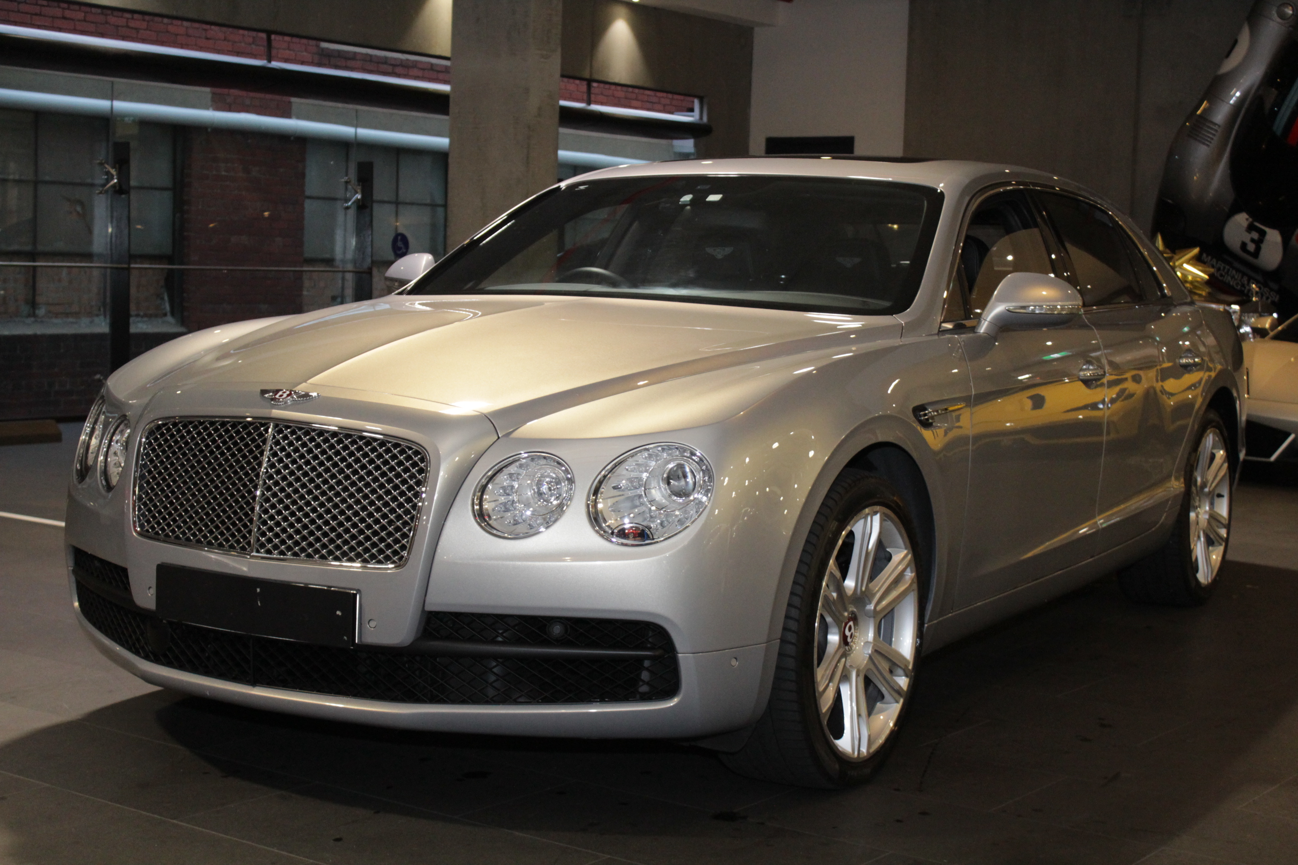 Bentley flying spur 2014