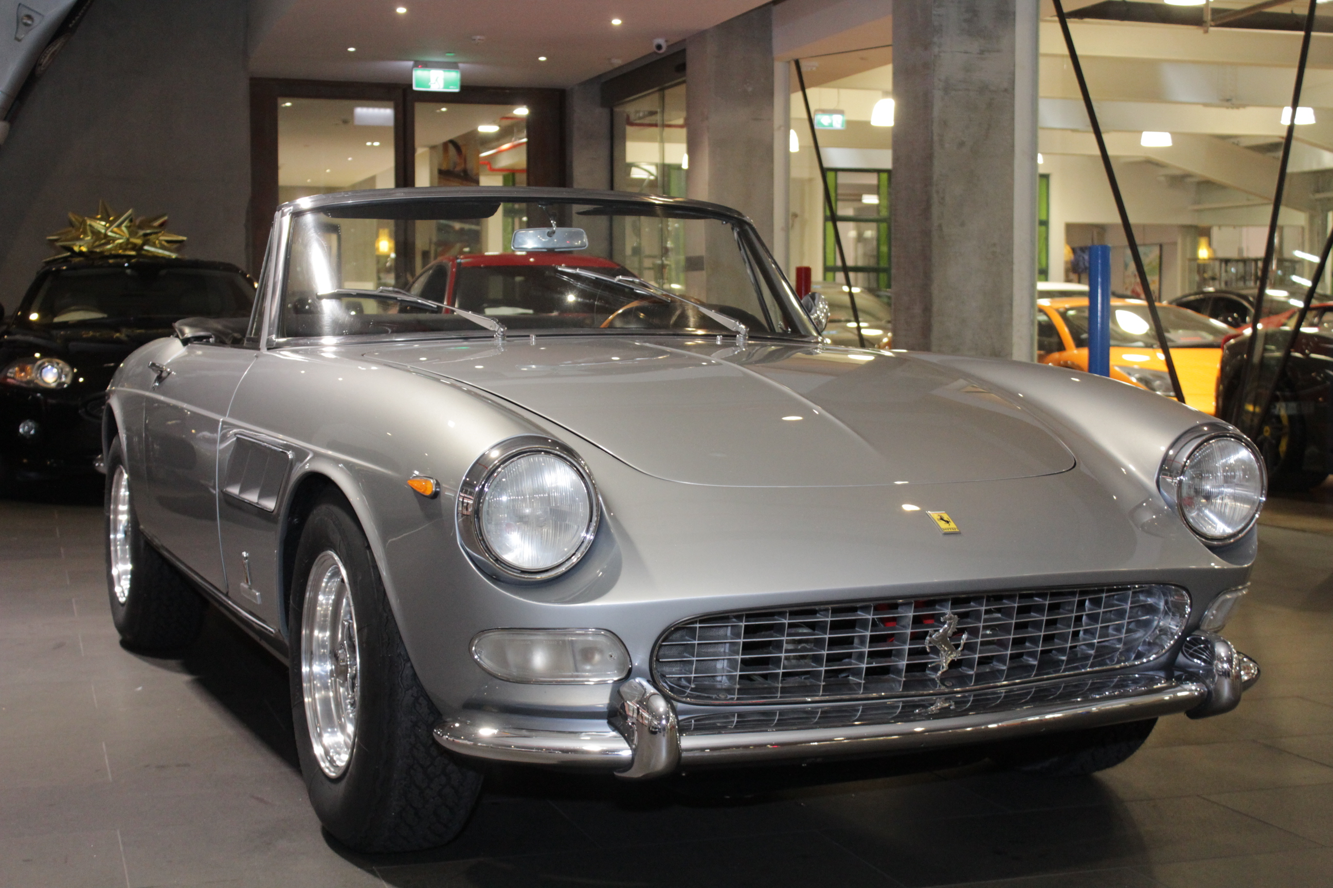 Ferrari 275 gts