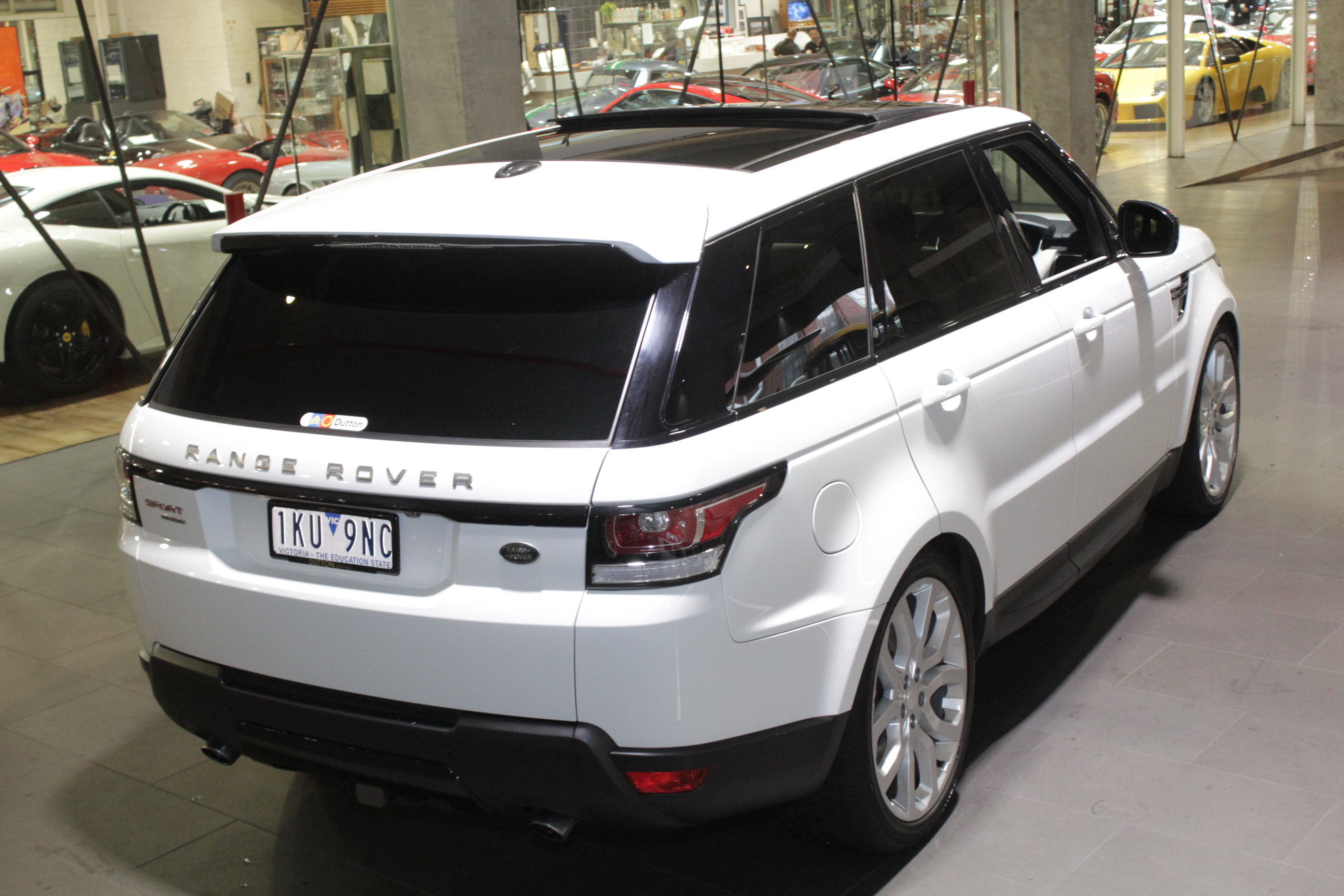 2014 Land Rover Range Rover Sport L494 SDV8 HSE Wagon 5dr CommandShift ...