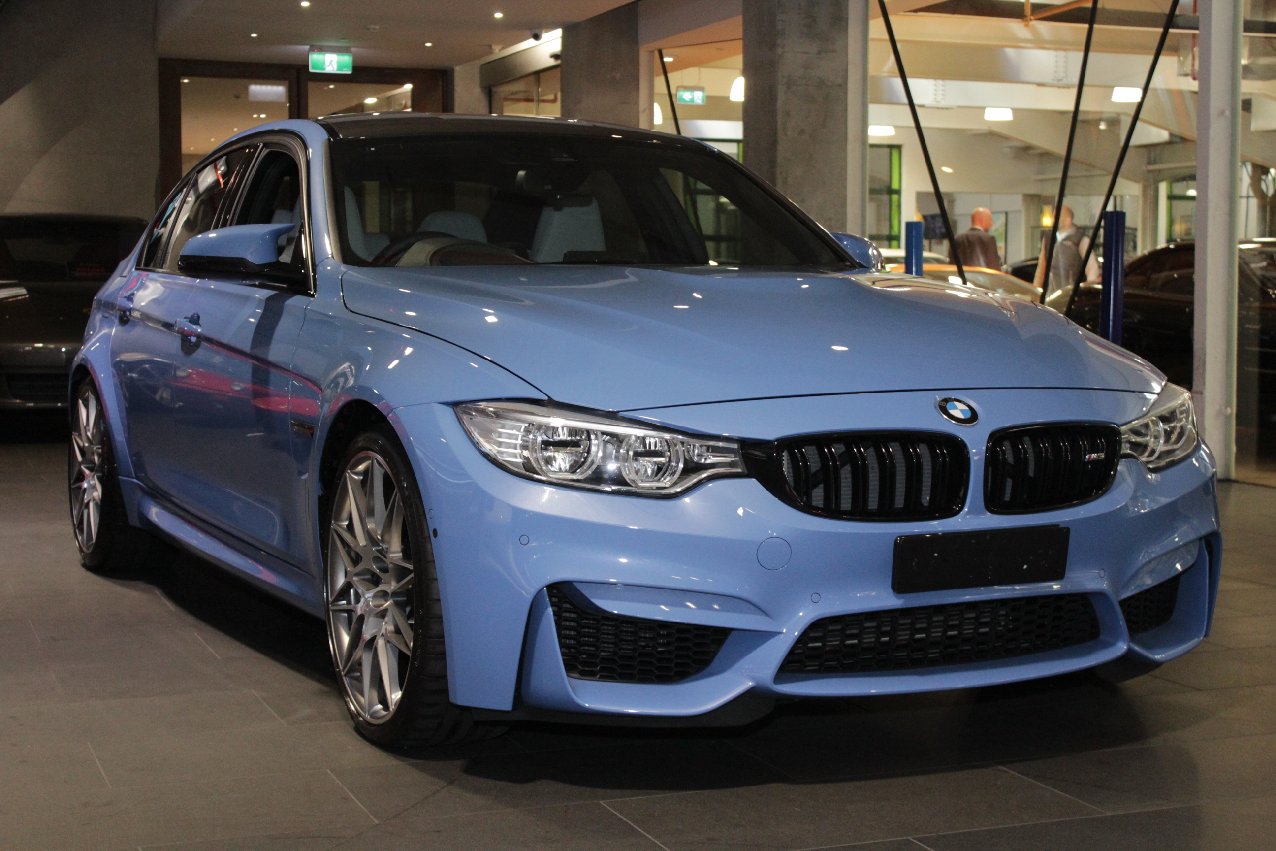 Bmw M F Lci Competition Sedan Dr M Dct Sp Tt