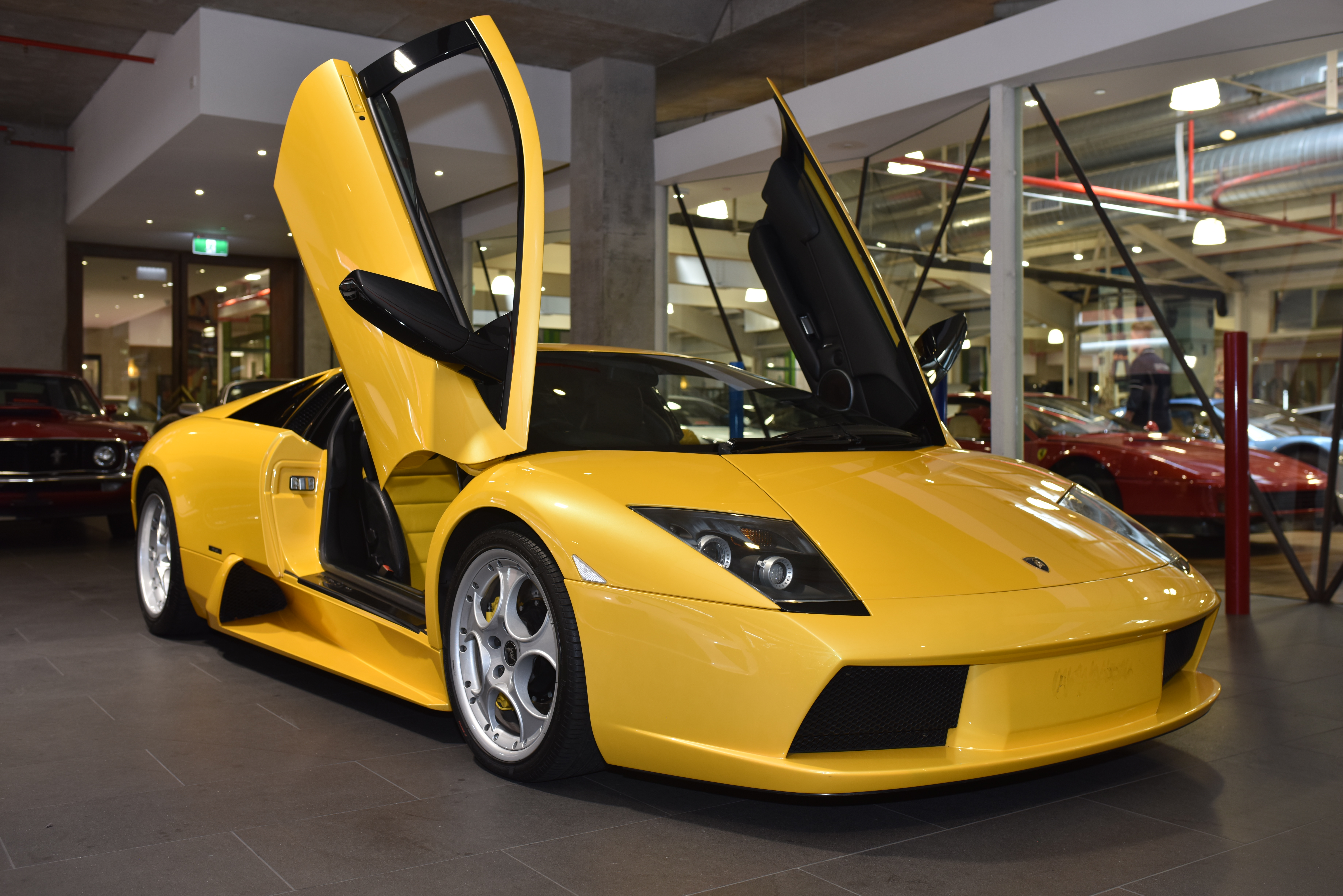2003 Murcielago Coupe 2dr Man 6sp AWD 6.2i