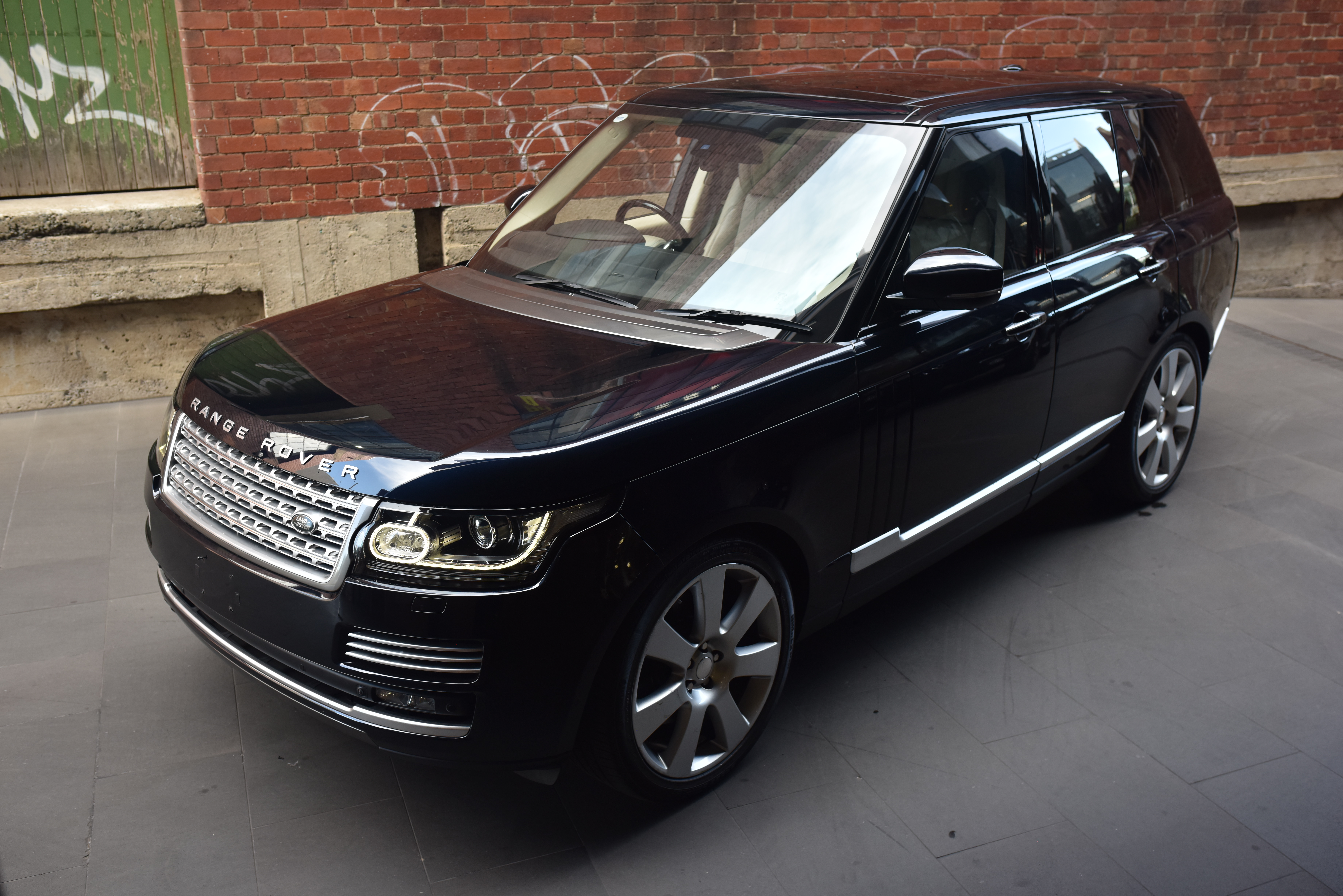 Range rover l405 рестайлинг