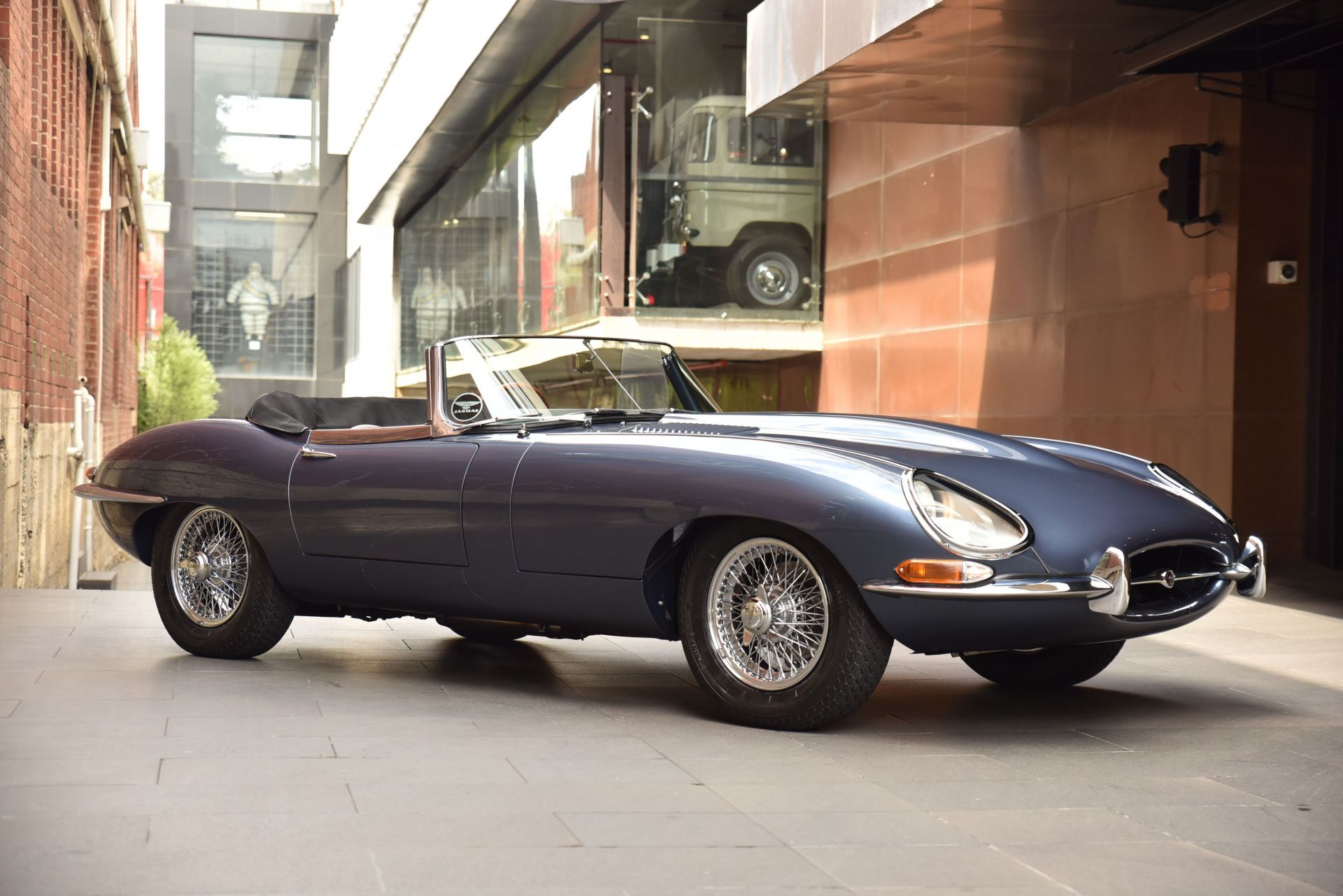 Jaguar e Type Series 3