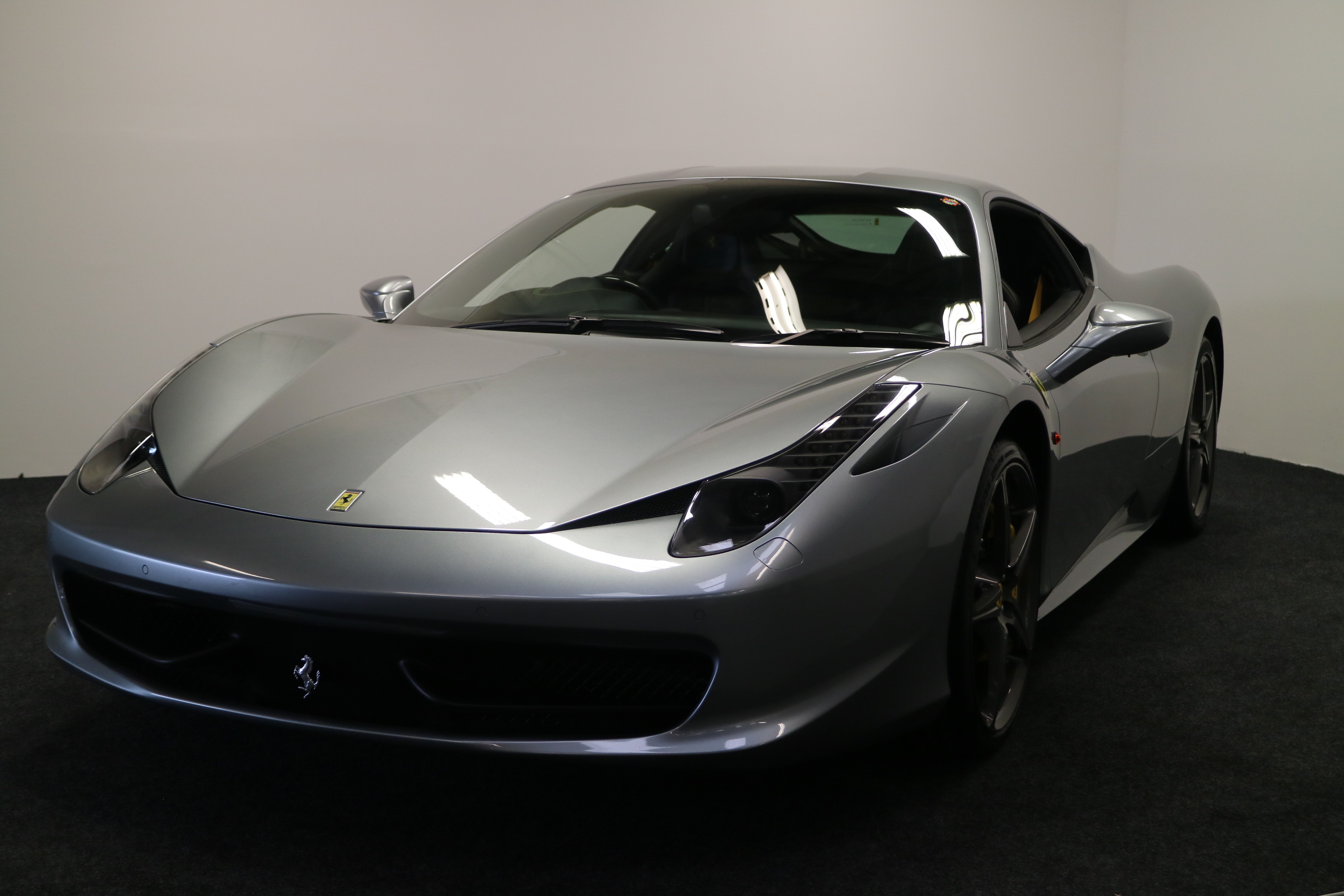 Ferrari 458 Italia Coupe