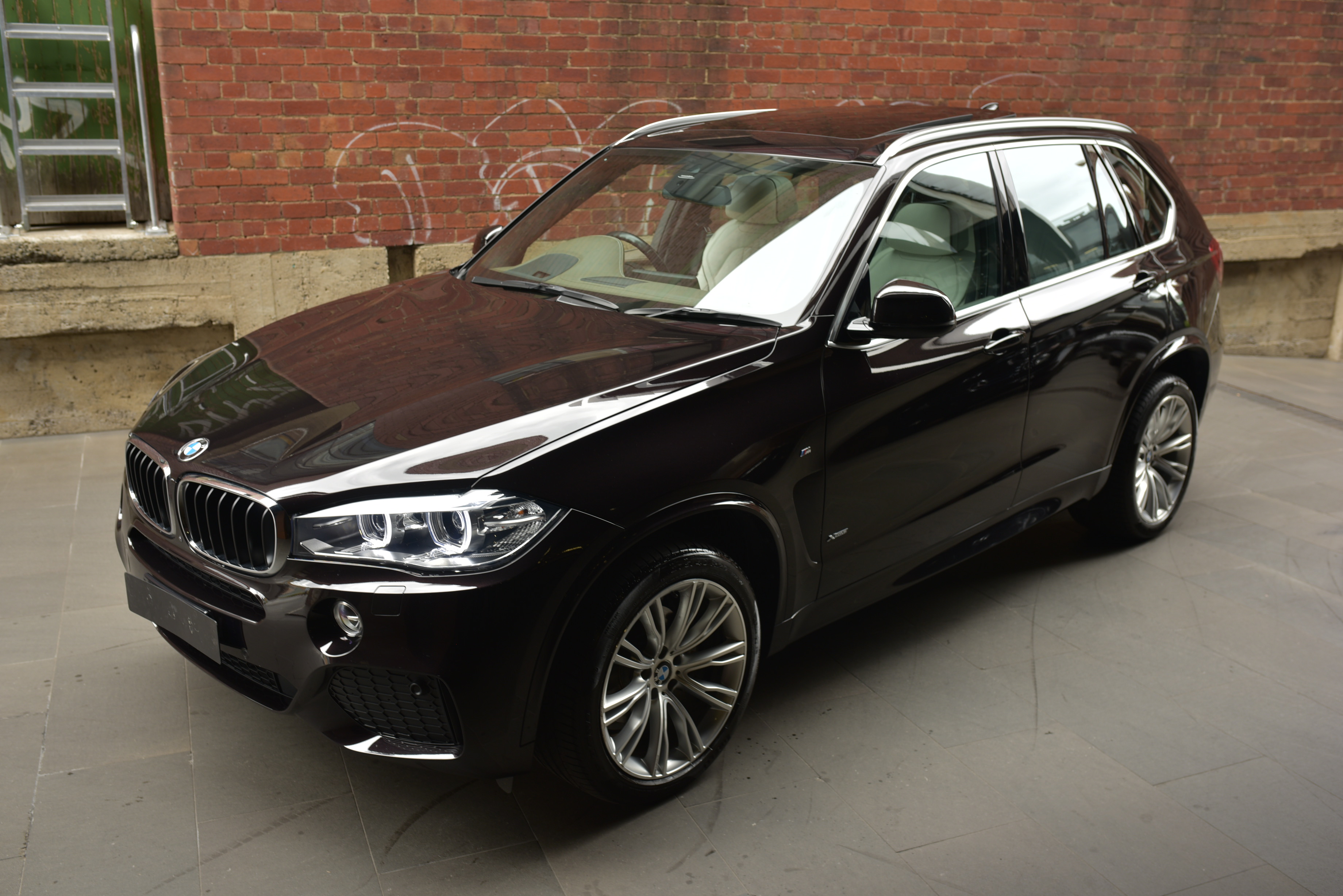 Bmw x5 2016 года