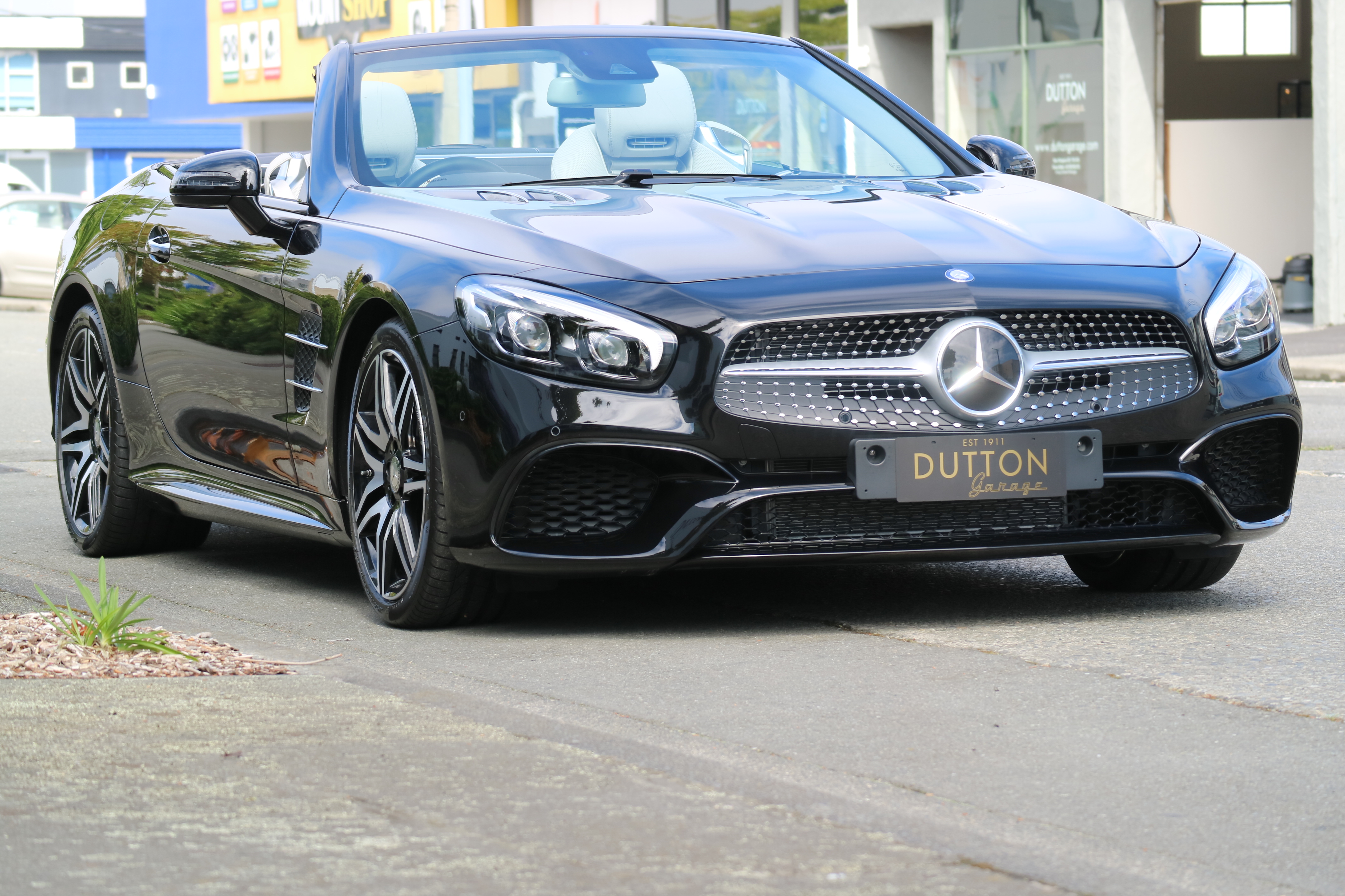 2016 Mercedes-Benz SL400 Convertible (Car located in NZ)