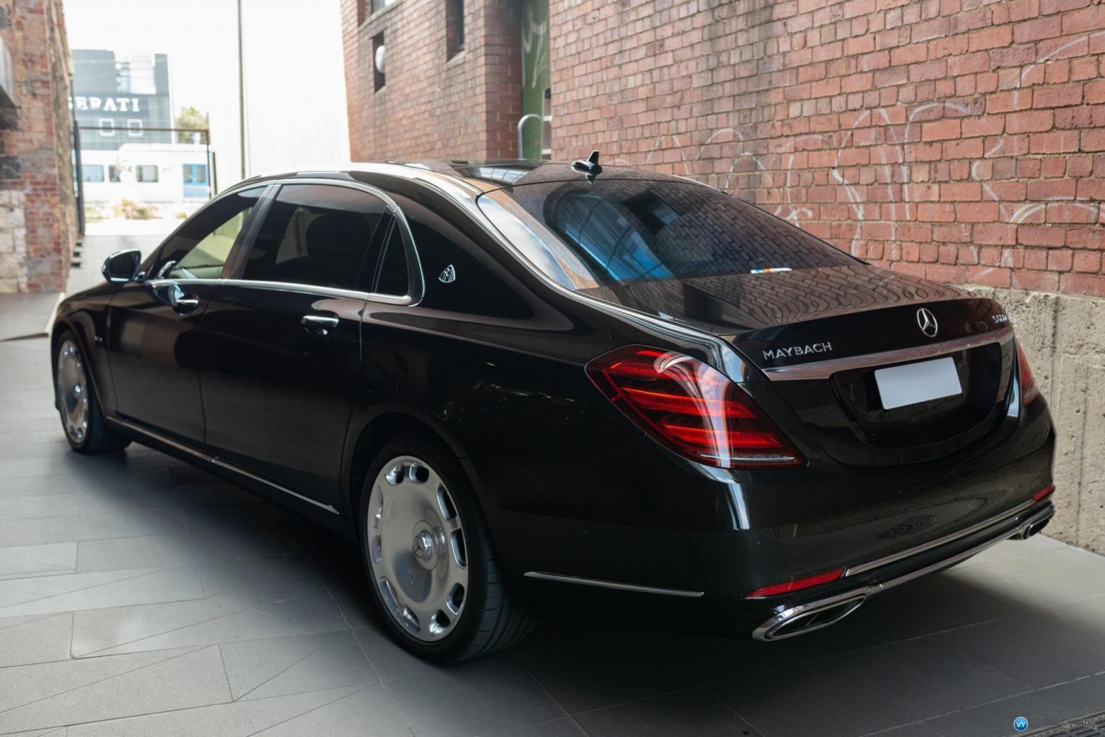 Maybach 222