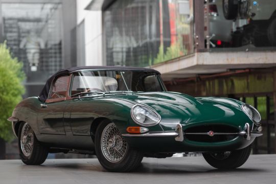 1962 Jaguar E Type Series 1 Roadster 2dr Man 4sp 3.8 [Apr] 