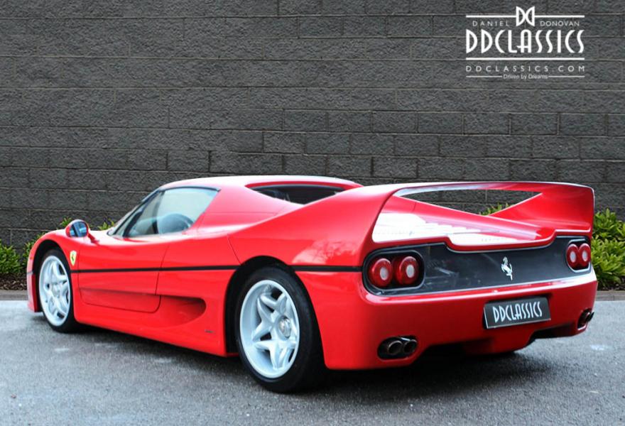 Ferrari f50 с выдвижными фарами