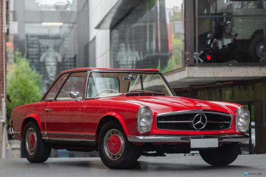 1964 Mercedes-Benz 230SL R113 Coupe 2dr Auto 4sp 2.3i [Aug] 