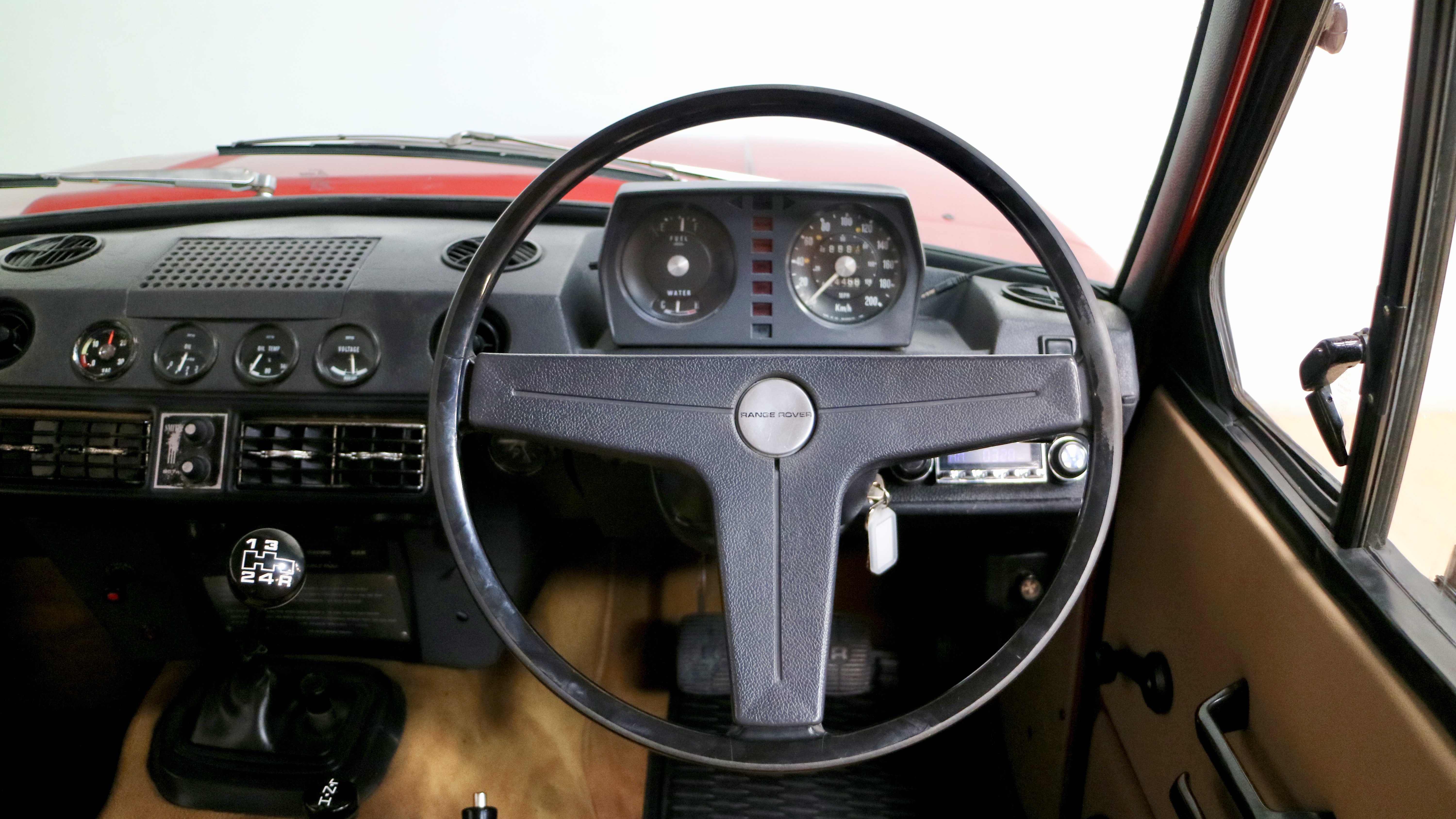 1977 Range Rover (Car in NZ)