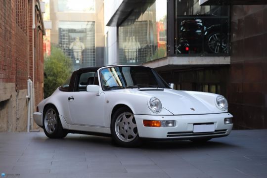 1990 Porsche 911 964 Carrera 2 Targa 2dr Man 5sp 3.6i 