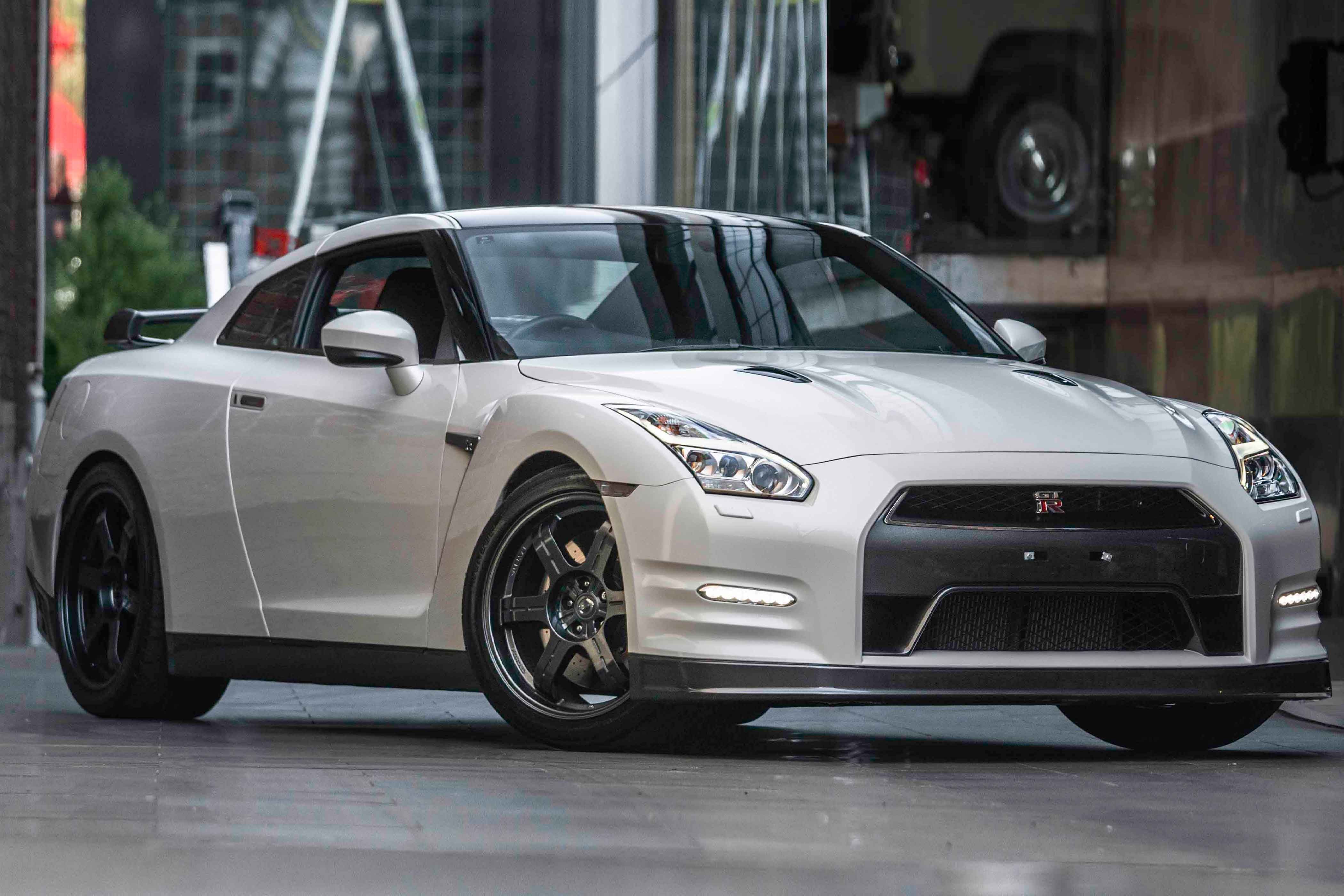 2014 Nissan GTR R35 Black Edition Coupe 2dr DCT 6sp AWD 3.8TT [MY15]