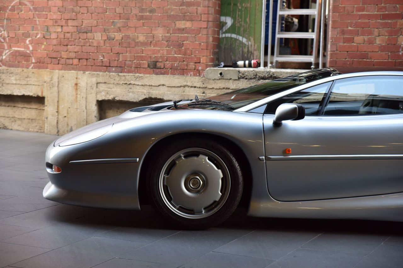 Jaguar xj220 Prototype